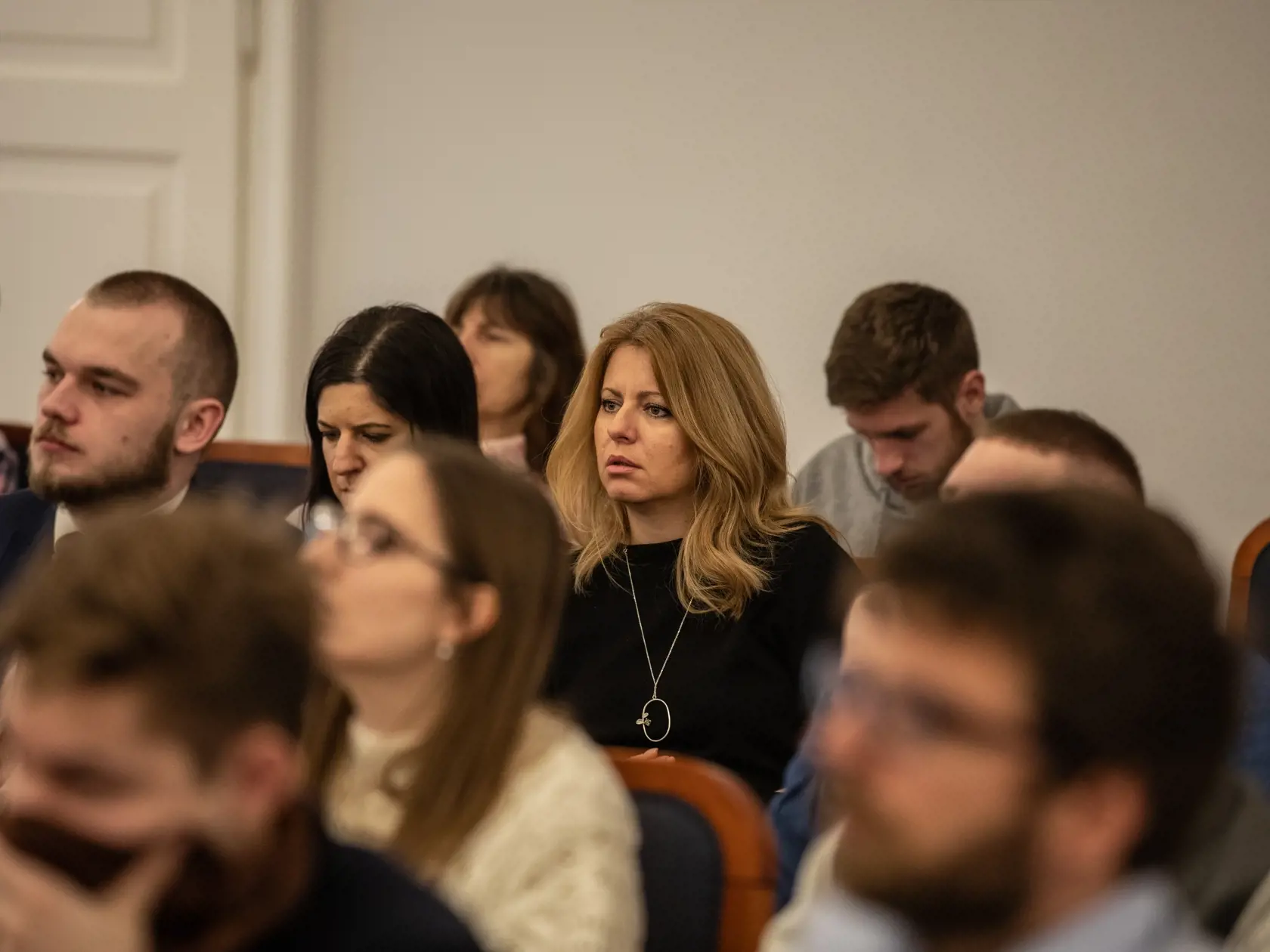 Verejné vypočutie kandidátov na Ústavných Sudcov v Bratislave v budove Historickej Národnej Rady na Župnom Námestí