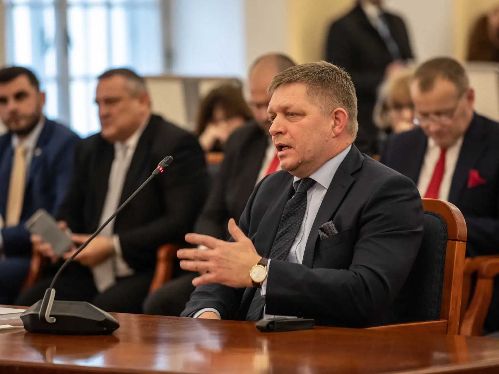Verejné vypočutie kandidátov na Ústavných Sudcov v Bratislave v budove Historickej Národnej Rady na Župnom Námestí