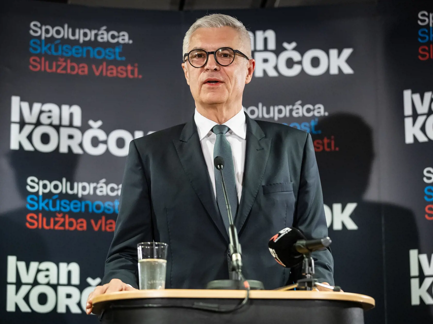 Minulú sobotu Ivanovi Korčokovi padol kameň zo srdca. Podľa odborníka však v tej chvíli lietal privysoko.