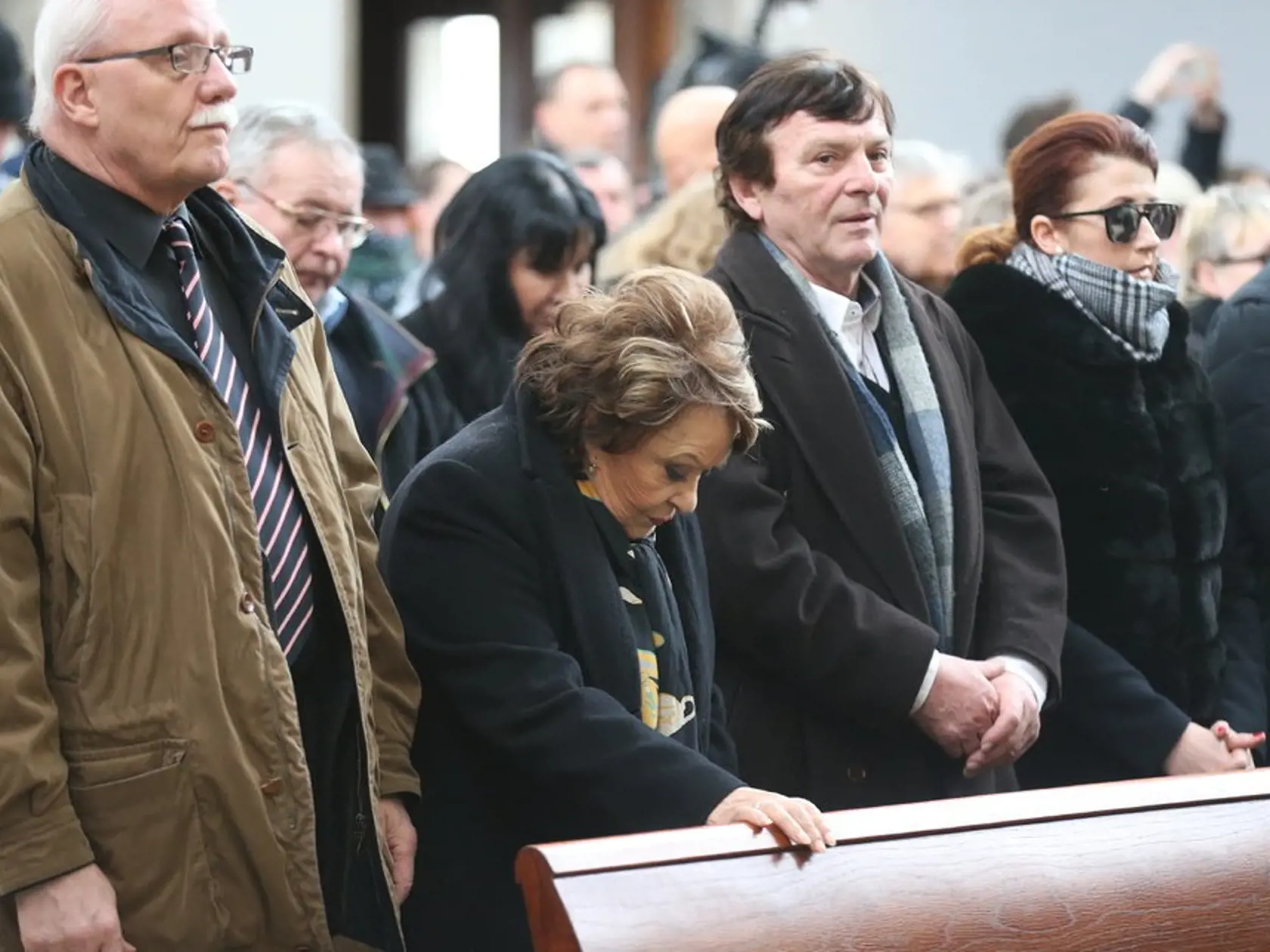 Jiřina Bohdalová na pohrebe Václava Vorlíčka (†88)
