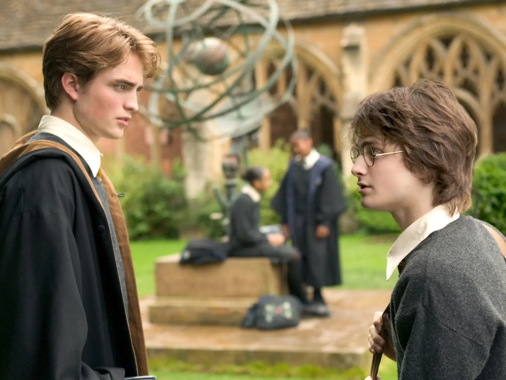 Robert Pattinson a Daniel Radcliffe (Harry Potter a Ohnivá čaša, 2005)