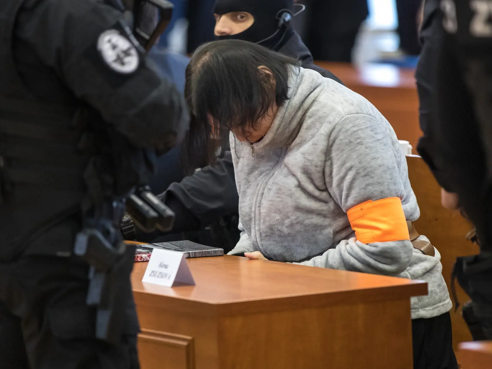 Šieste pojednávanie na Špecializovanom trestnom súde v Pezinku vo veci vraždy investigatívneho novinára Jána Kuciaka a jeho snúbenice Martiny Kušnírovej. Na snímke je obžalovaná Alena Zsuzsová.