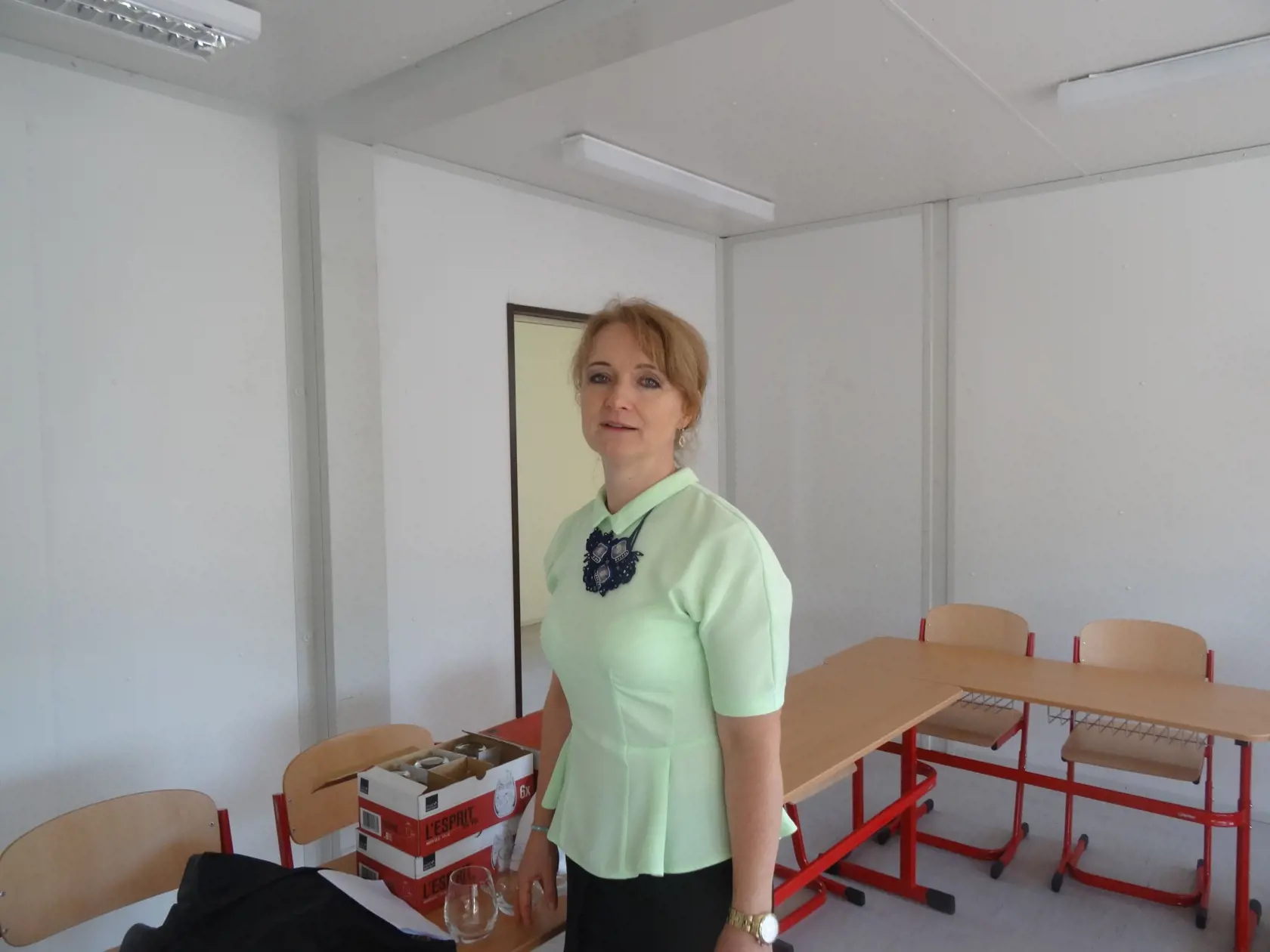 Riaditeľka školy Adriana Mižigárová (49).