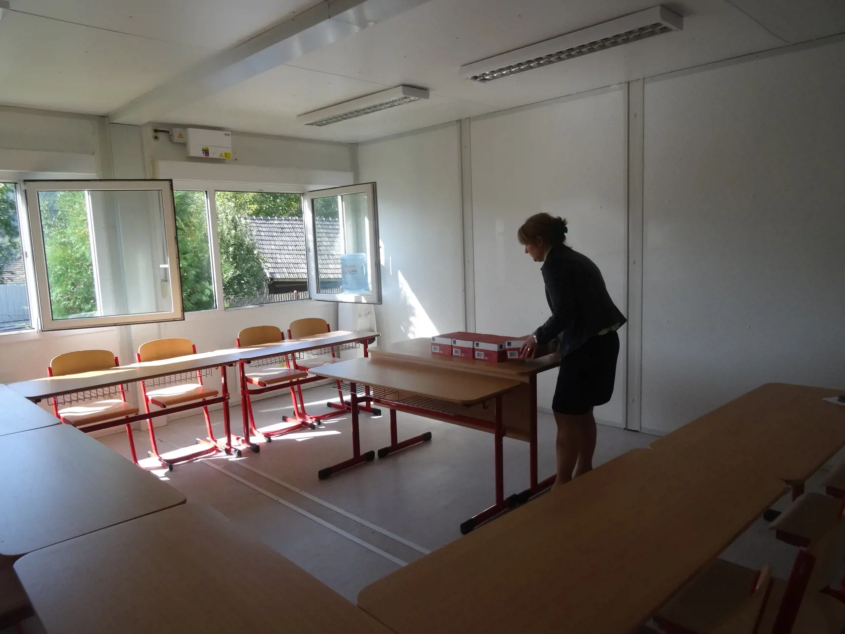 Riaditeľka školy Adriana Mižigárová (49) sa teší, že konečne sa rozbehli.