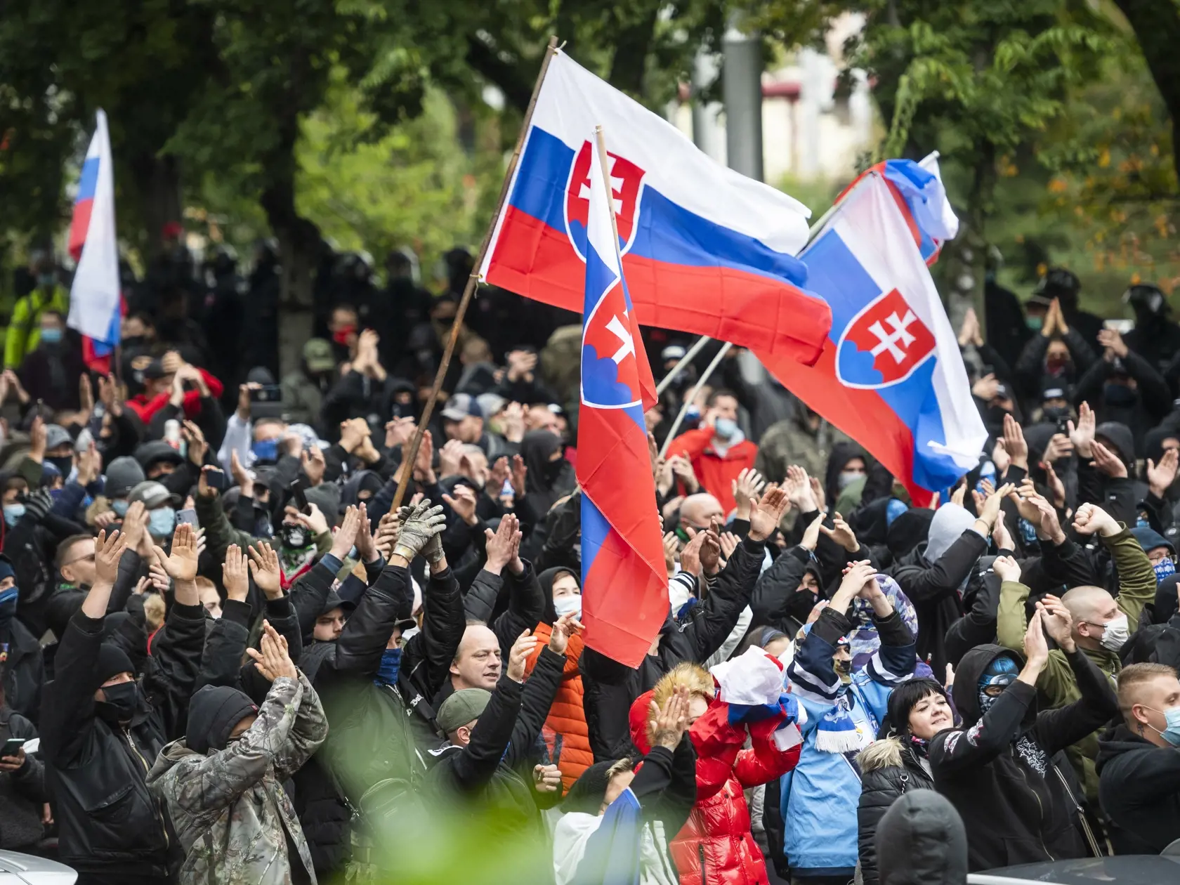 protivládny protest pred úradom vlády v Bratislave