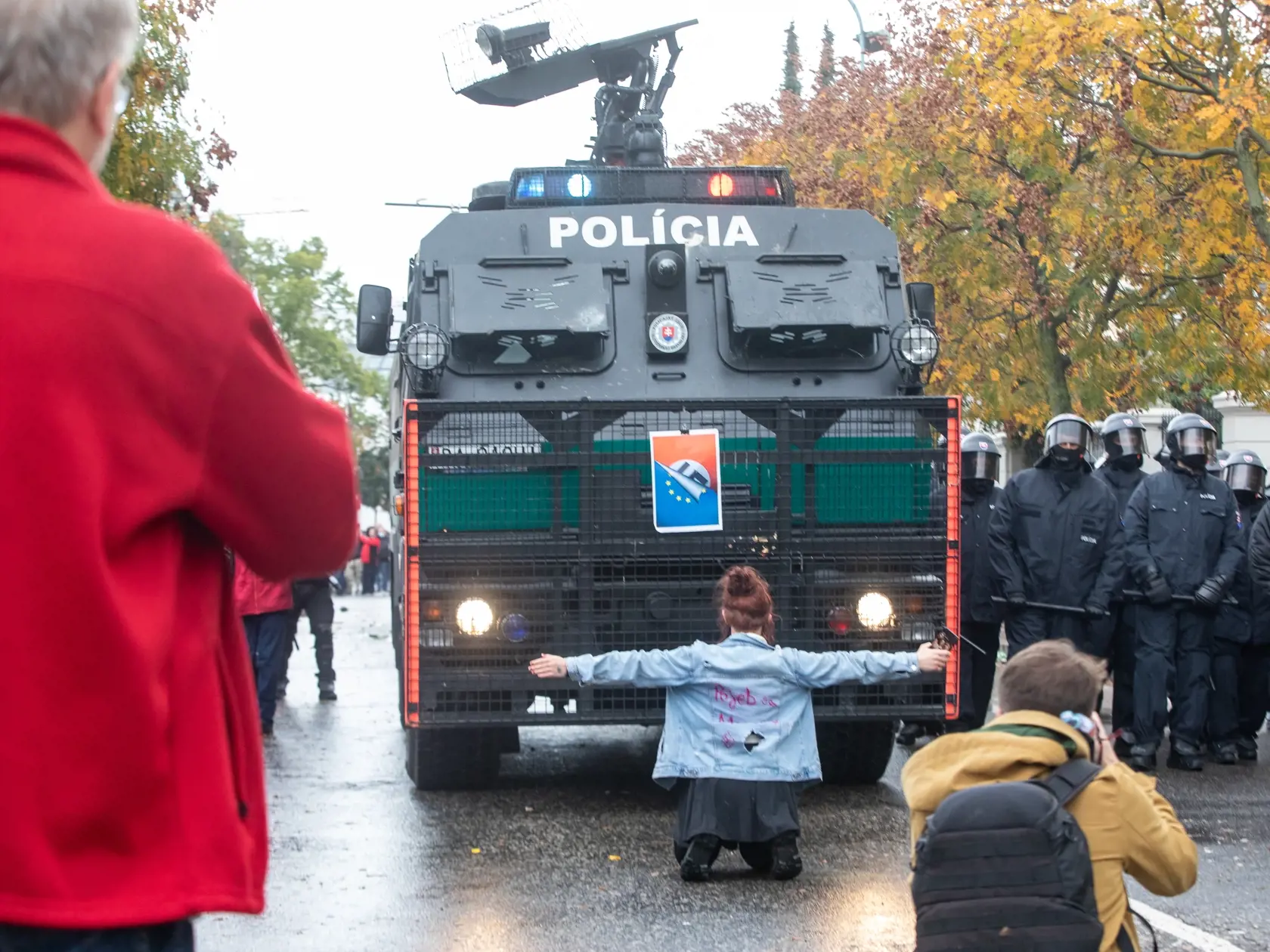 Protest proti Igorovi Matovičovi pred úradom vlády SR.