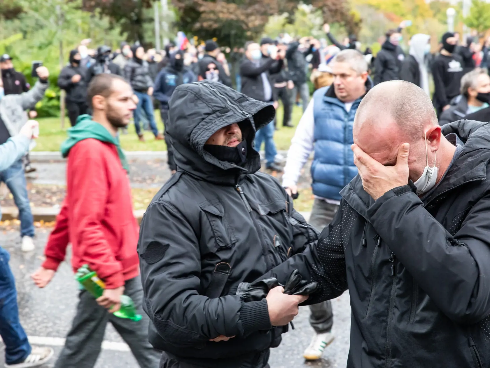 Protest proti Igorovi Matovičovi pred úradom vlády SR.