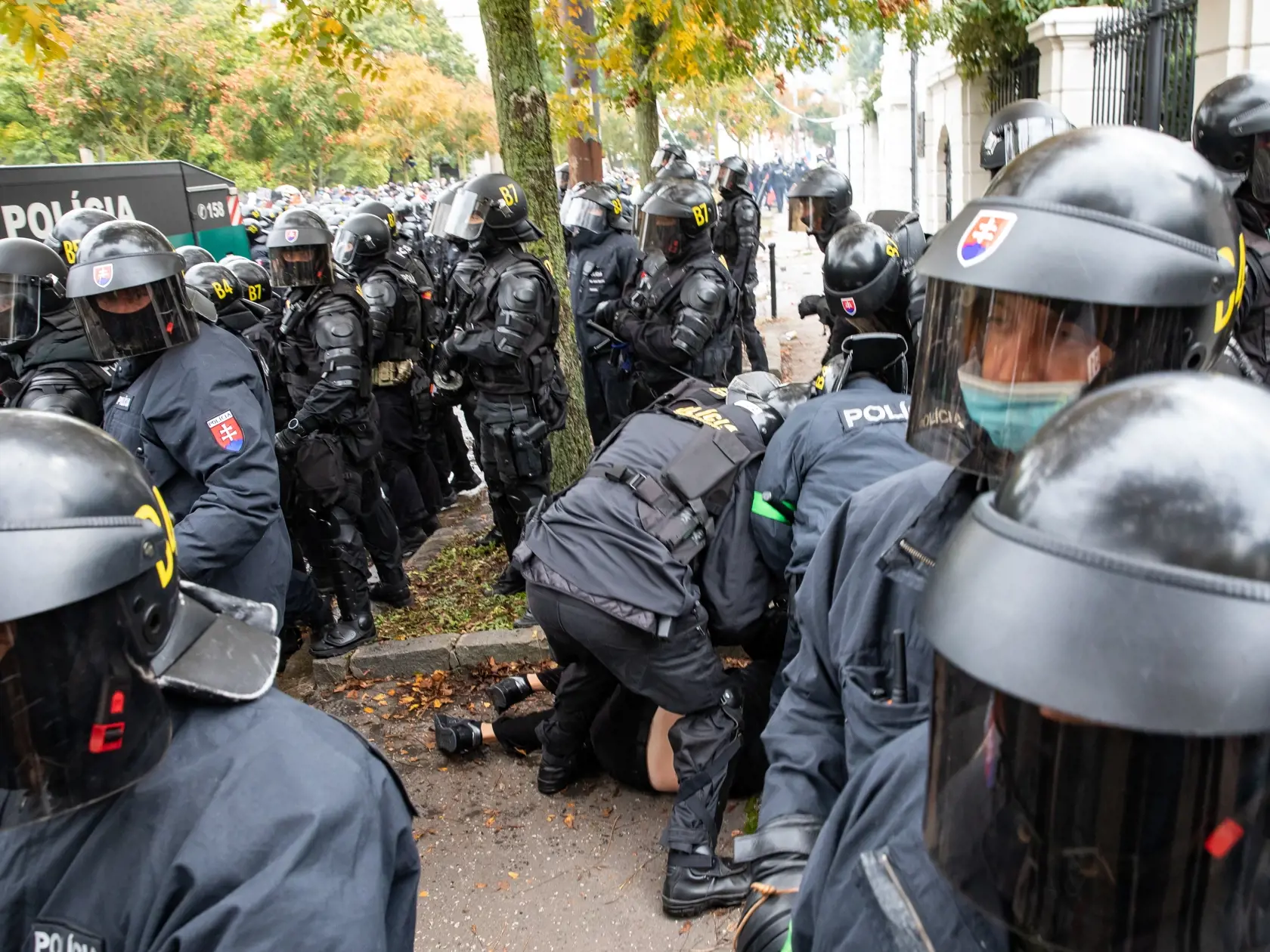 Protest proti Igorovi Matovičovi pred úradom vlády SR.