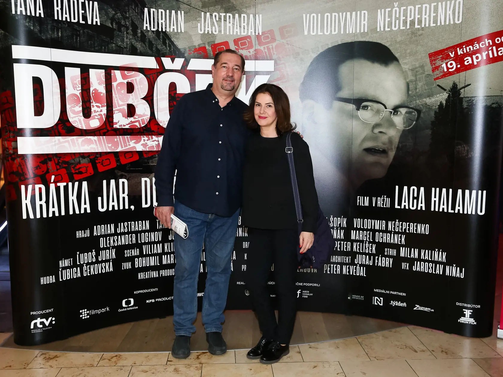 Divácka premiéra hraného filmu Dubček za účasti známych osobností po ktorom následoval raut v neďalekom hoteli. Na snímke Martin Malachovský a Iveta Malachovská.