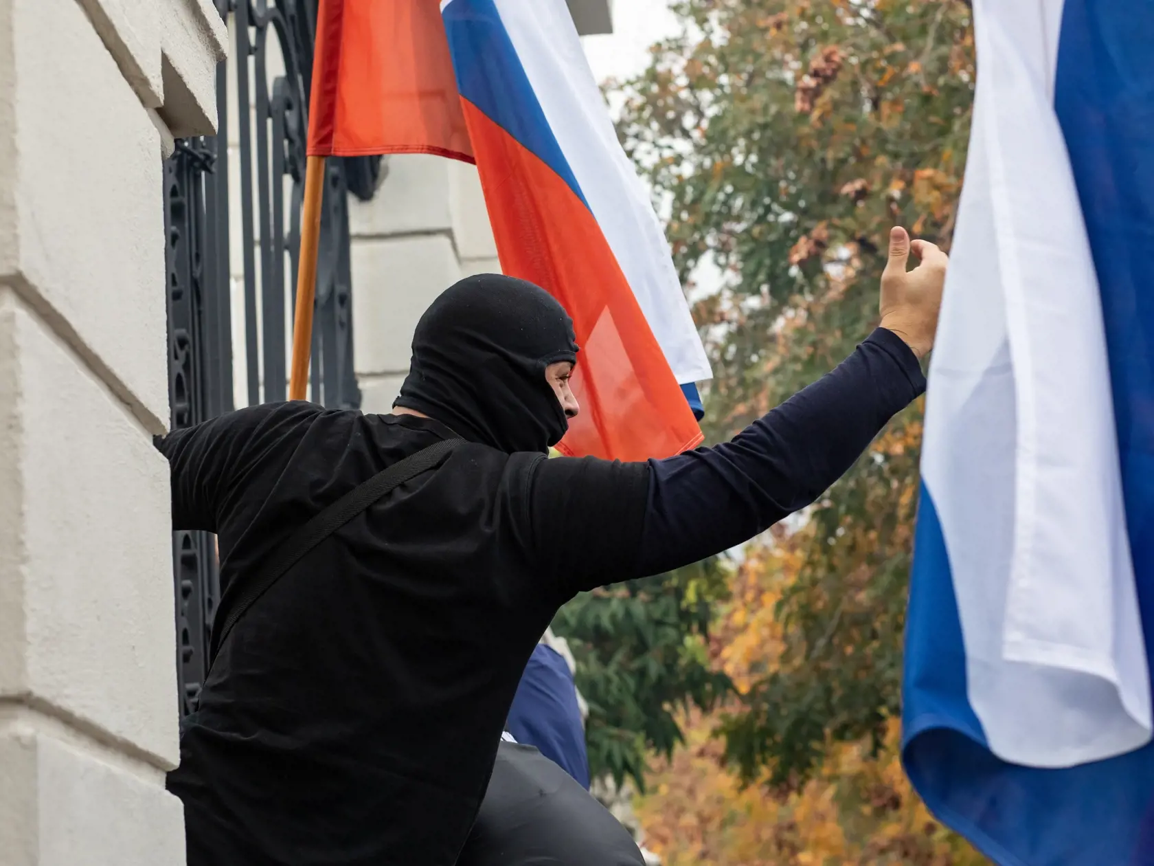 Protest proti Igorovi Matovičovi pred úradom vlády SR.