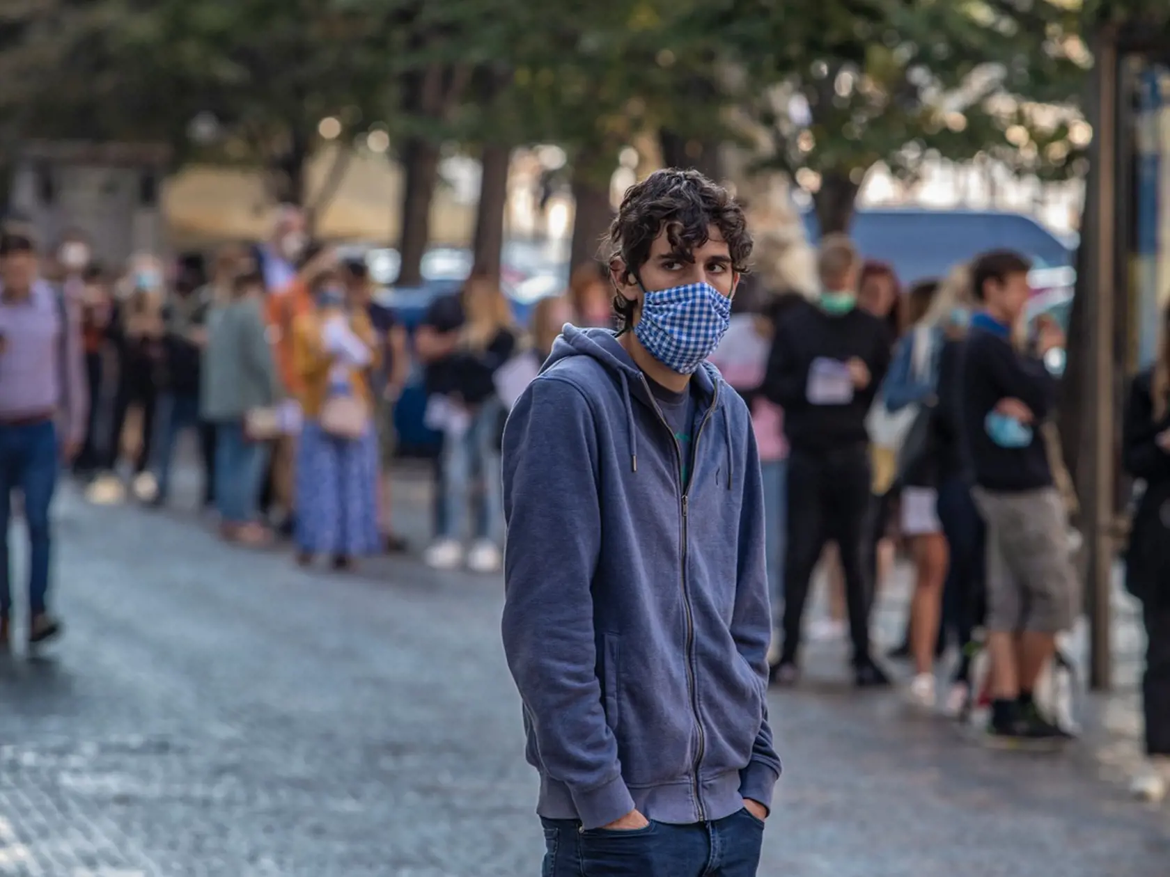 Koronavírus v Českej republike naberá na sile. V utorok 22. septembra evidujú naši susedia 24.817 nakazených.