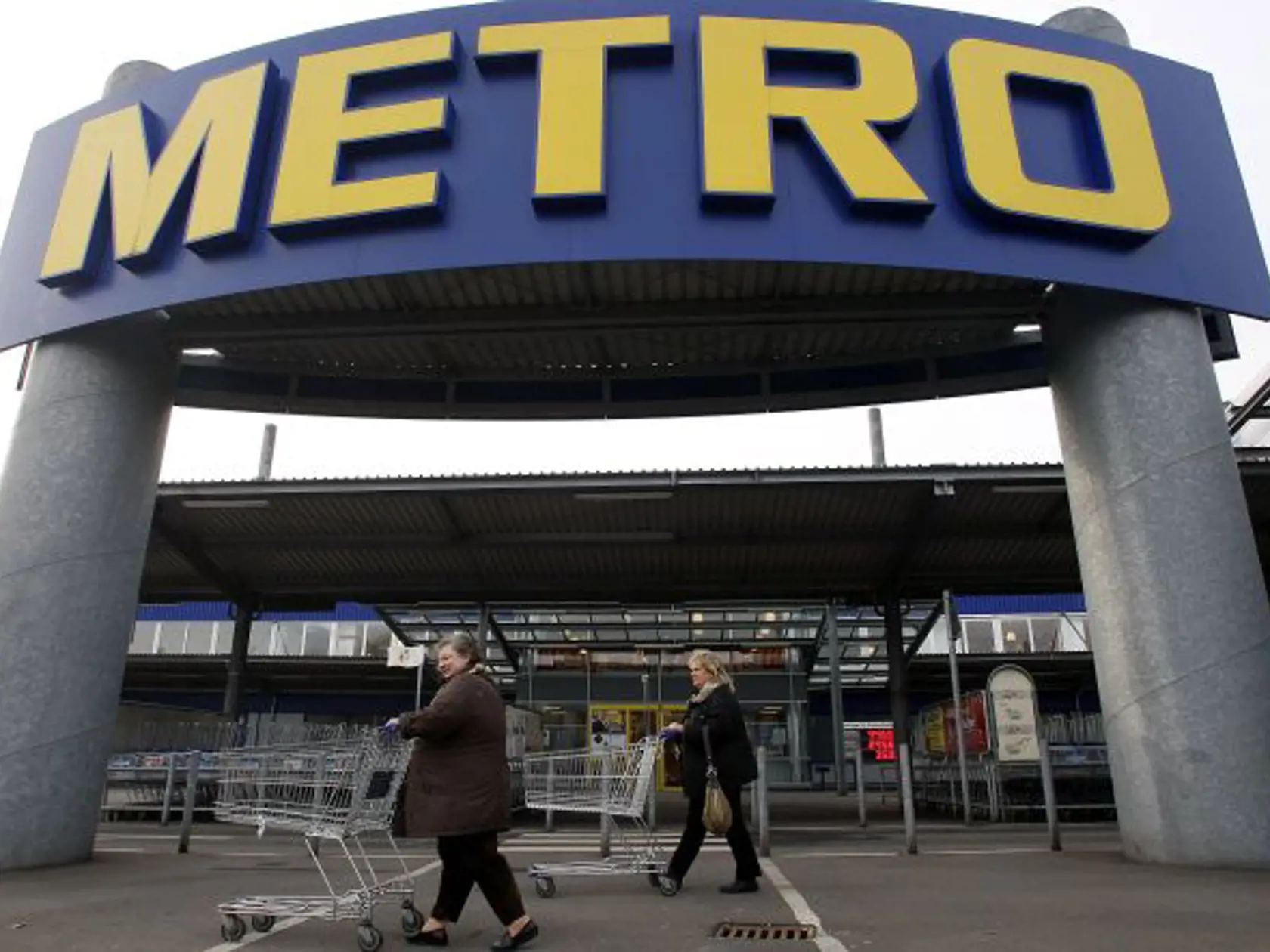Spoločnosť METRO Cash & Carry SR s.r.o. pristúpila k stiahnutiu niekoľkých výrobkov, od dodávateľa JAV-AKC SRO, z trhu.