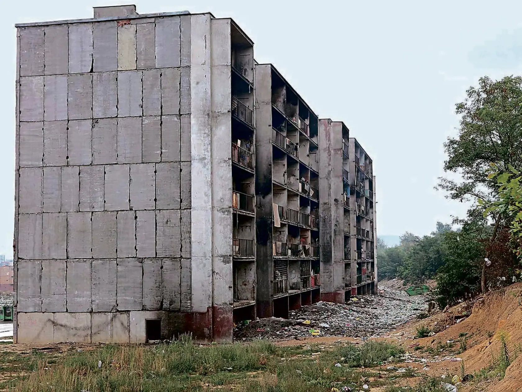 Časť vybývaných panelákov mesto zbúralo, na pláne sú ďalšie.