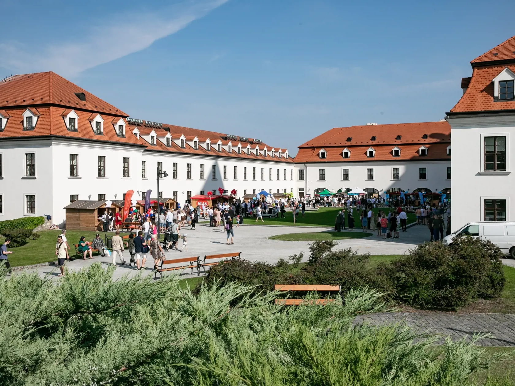 Deň otvorených dverí Národnej rady Slovenskej republiky pri príležitosti 30. plenárneho zhromaždenia.
