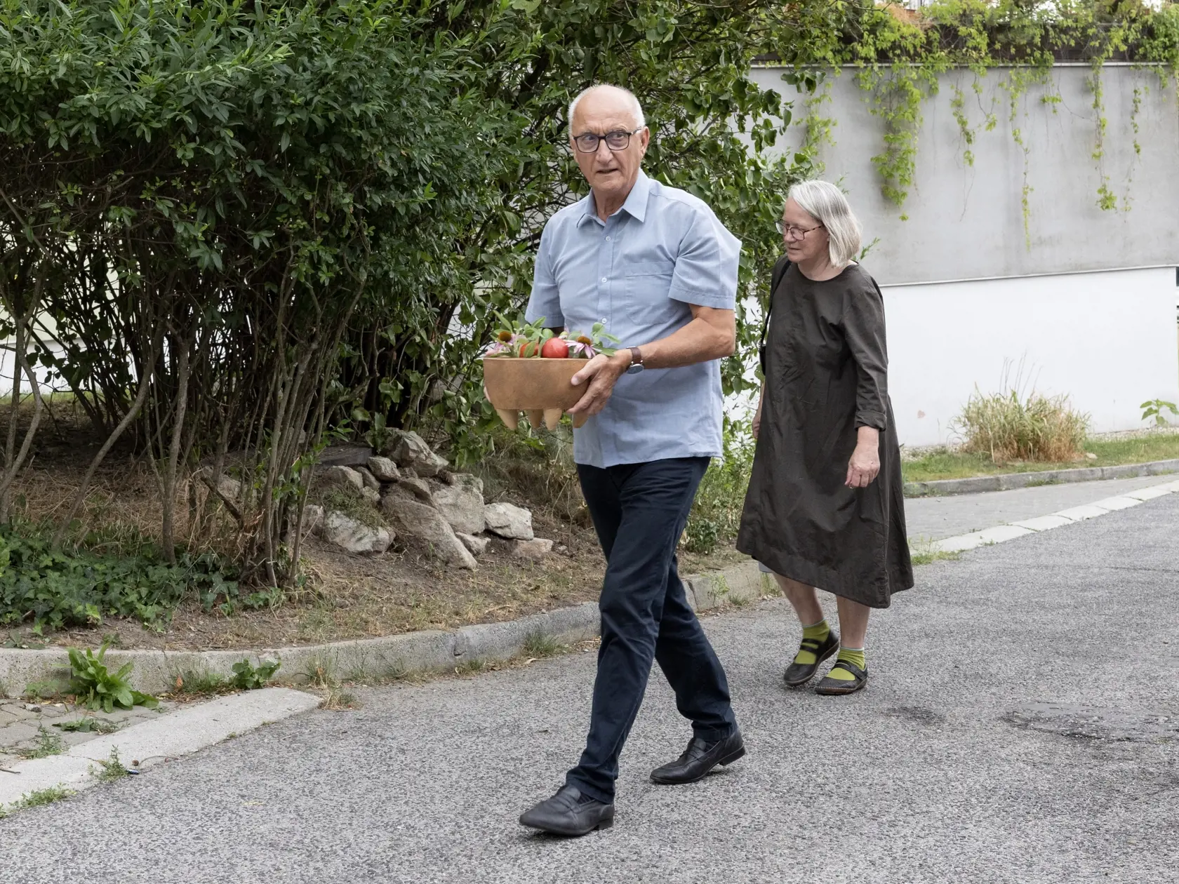 Súkromná oslava 78. narodenín speváčky Marcely Laiferovej. Na snímke sú gratulanti Jozef Banáš s manželkou Máriou.