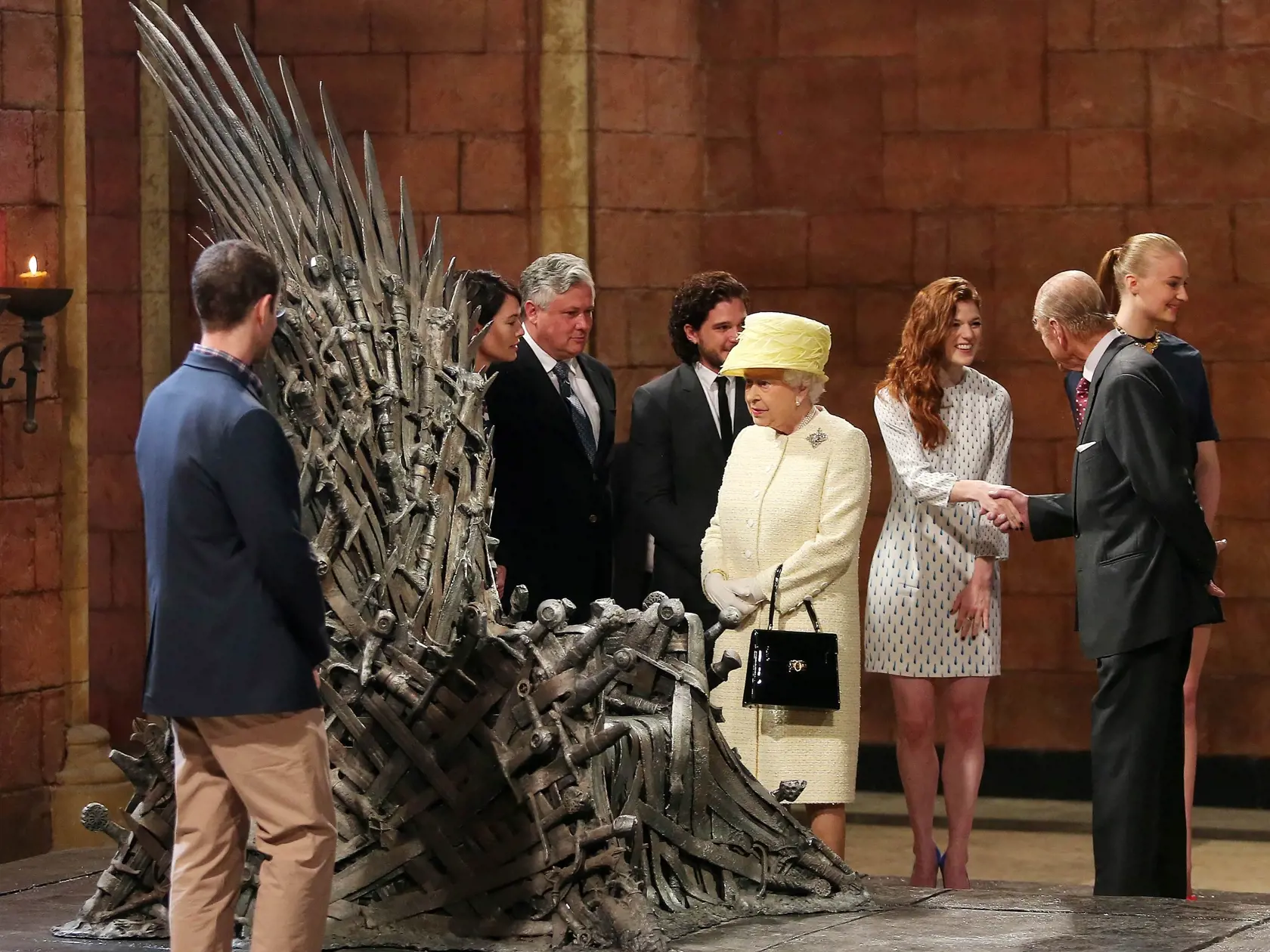 Kráľovná Alžbeta a princ Philip na návšteve Severného Írska.