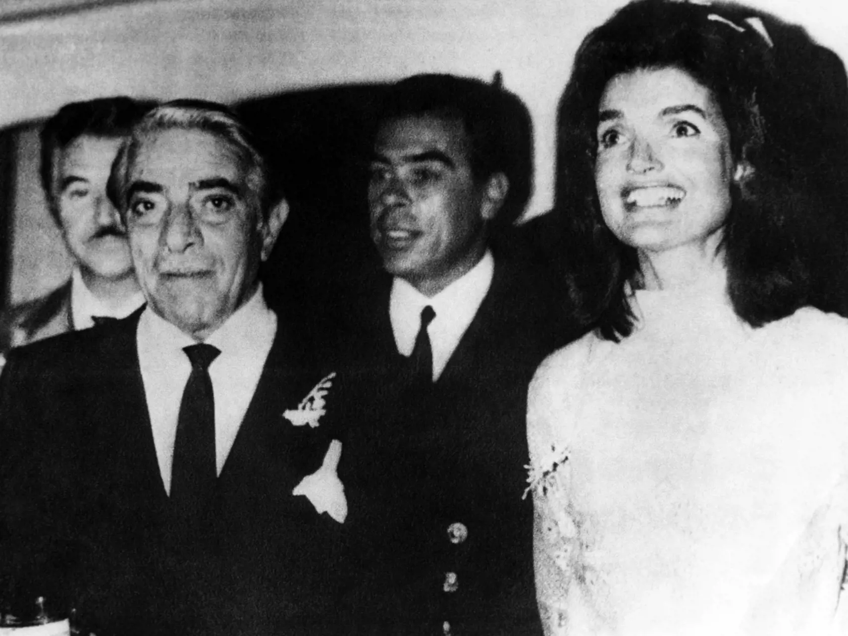 Za gréckeho milionára sa vydala v roku 1968.
