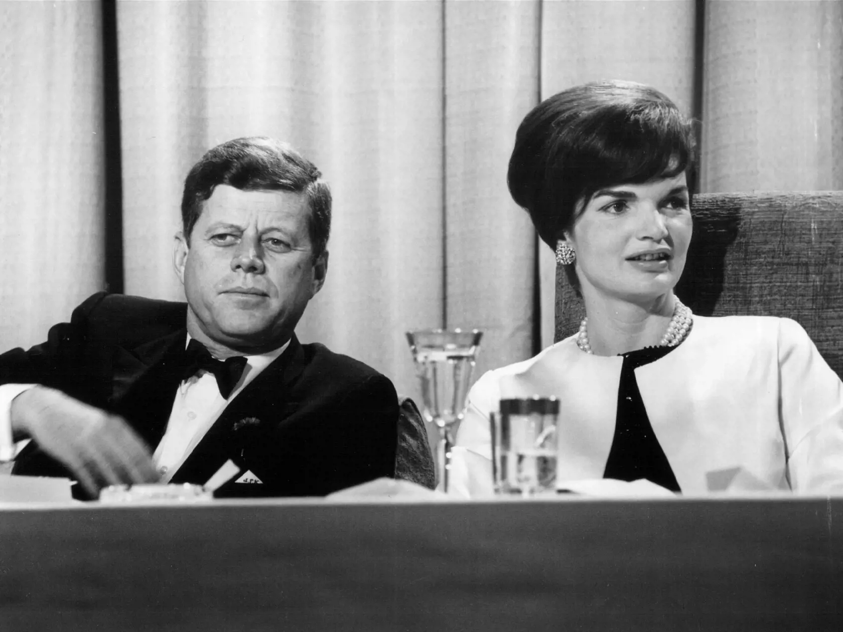 381257 23: President John F. Kennedy and First Lady Jackie Kennedy attend a ceremony November 29, 1962 in Washington, DC. (Photo by National Archive/Newsmakers)