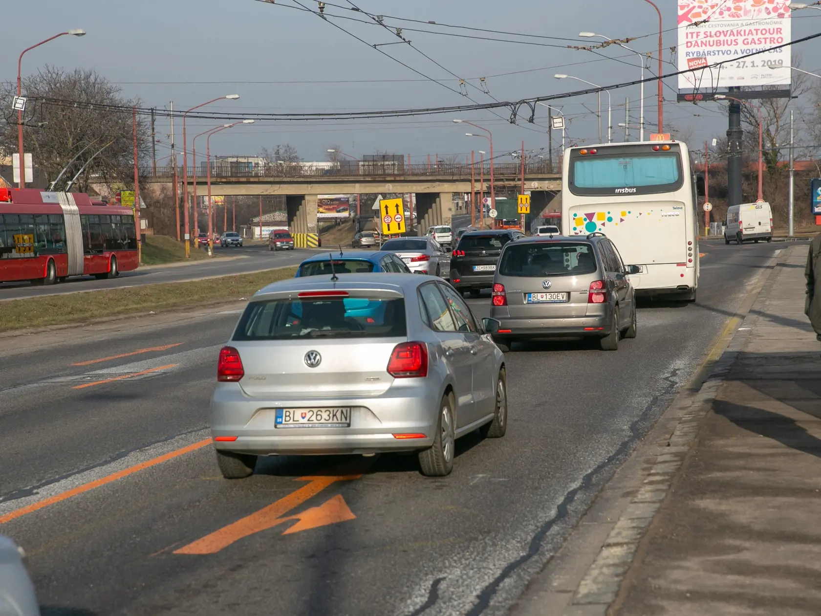 Na snímke sa nachádza dopravná situácia v prvý deň dopravných obmedzení.