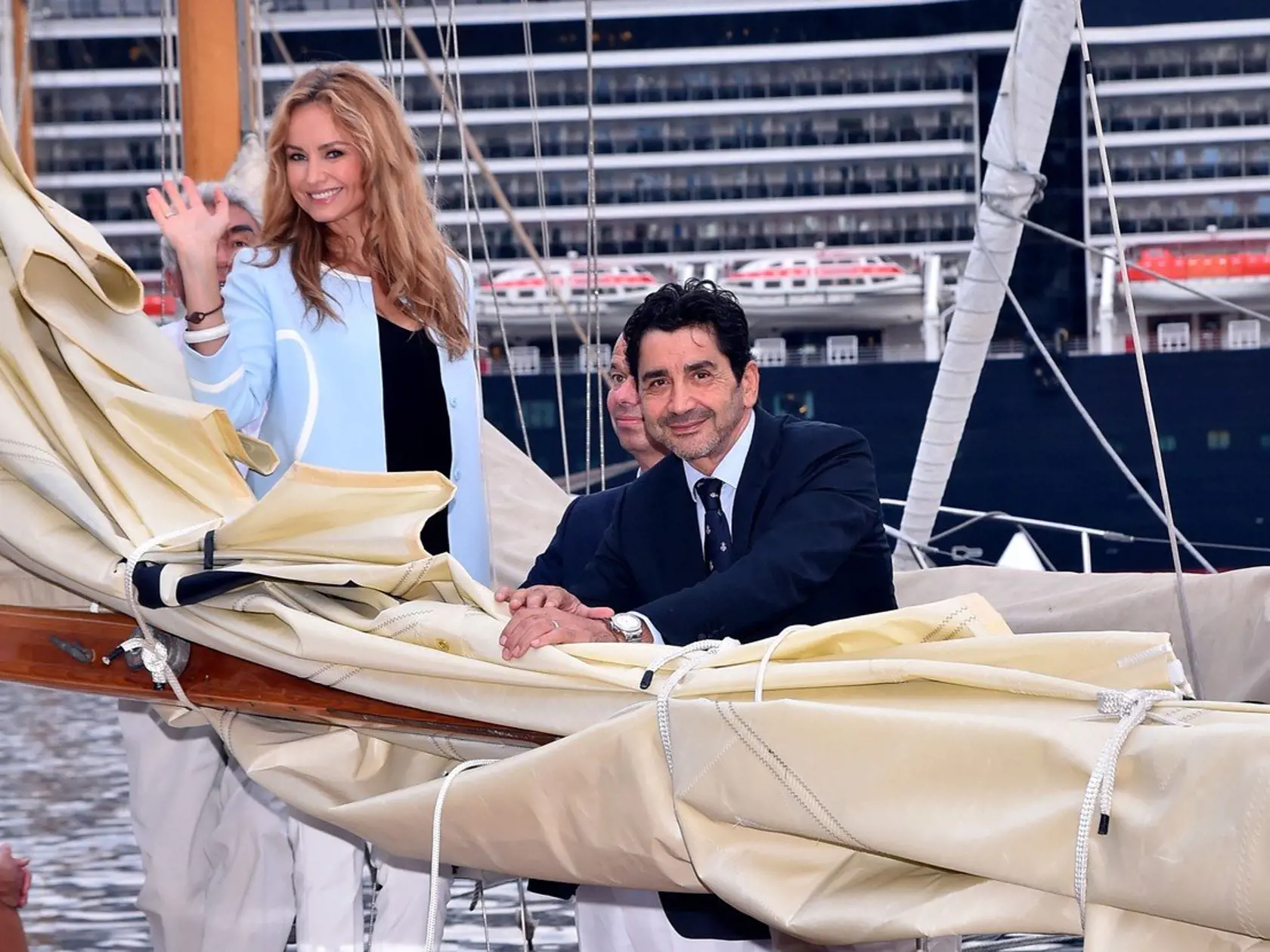 Adriana Karembeu et son mari AndrÃ© (Aram) Ohanian sont au Yacht Club de Monaco dans le cadre de la 12 Äme Monaco Classic Week Å• Monaco le 10 septembre 2015. Adriana Karembeu and her husband AndrÃ© (Aram) Ohanian took part as members of the jury in the Concours des Chefs as part of the 12 th Monaco Classic Week on 10/09/2015, Image: 258154339, License: Rights-managed, Restrictions: , Model Release: no, Credit line: Profimedia, Bestimages