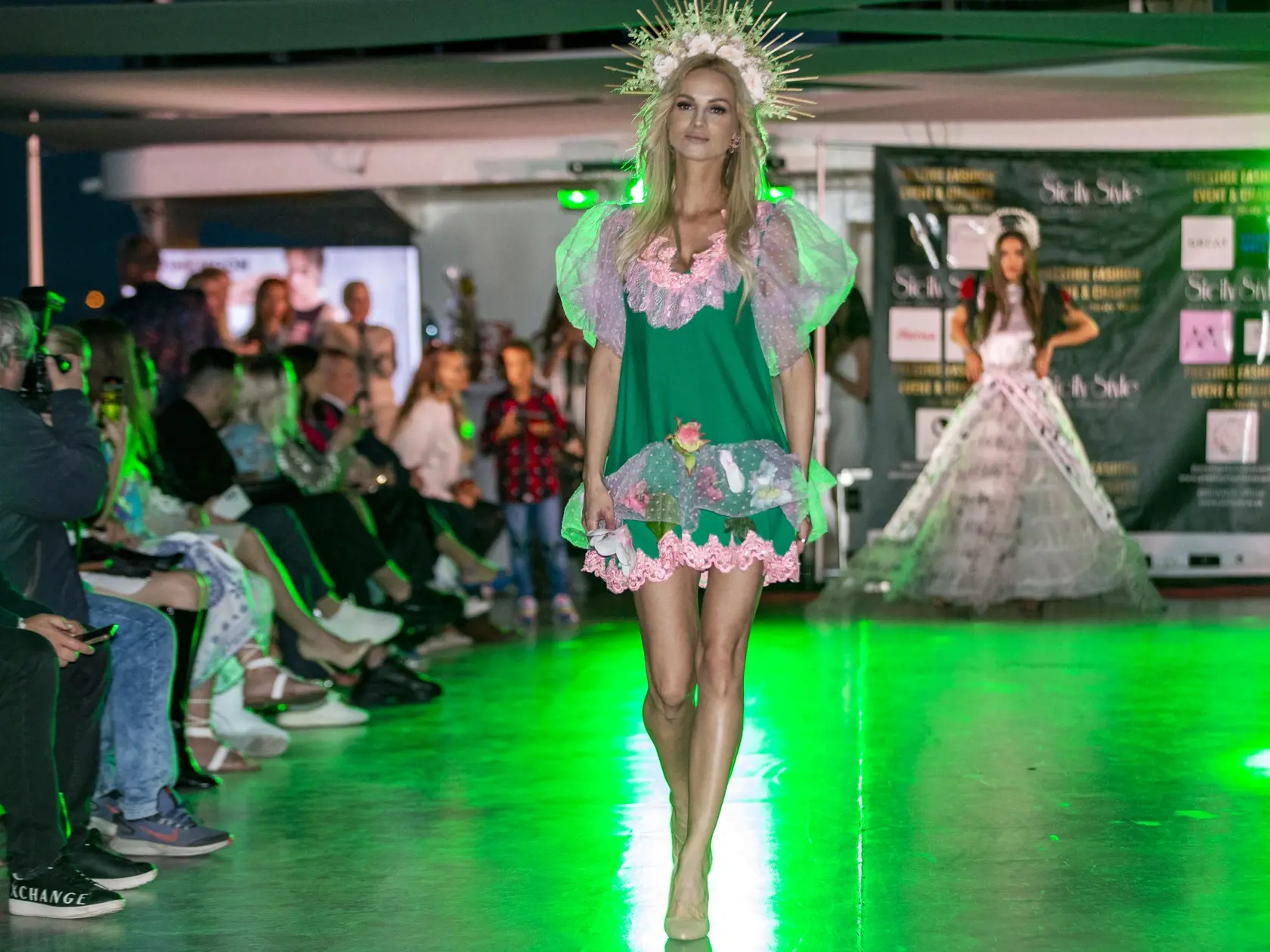 Módna prehliadka spojená s charitou “Prestige fashion event & charity” sa uskutočnila na lodi. 