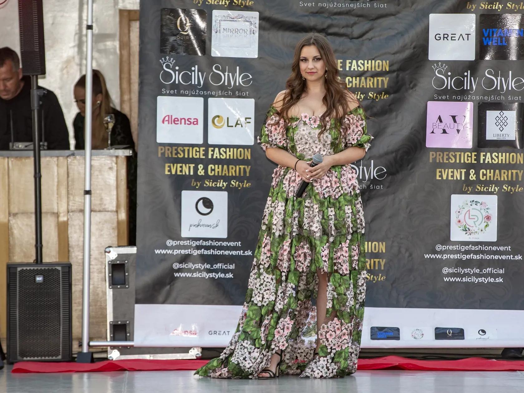 Módna prehliadka spojená s charitou “Prestige fashion event & charity” sa uskutočnila na lodi. 