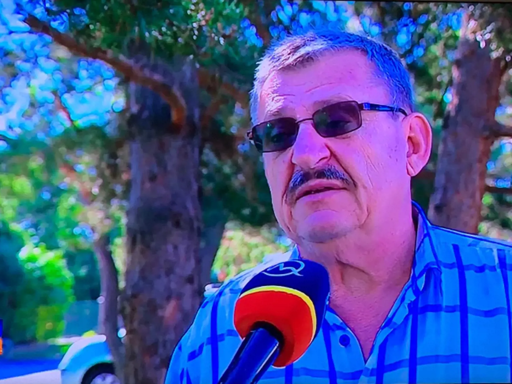 Poslanec SNS Anton Hrnko za pol rok radikálne schudol. V marci prišiel pri leteckom nešťastí o milovanú manželku a deti.