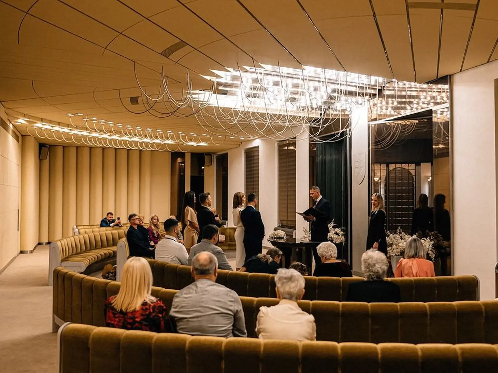 Momenty zo svadby Moniky Horváthovej zachytil fotograf Matej Kmet.