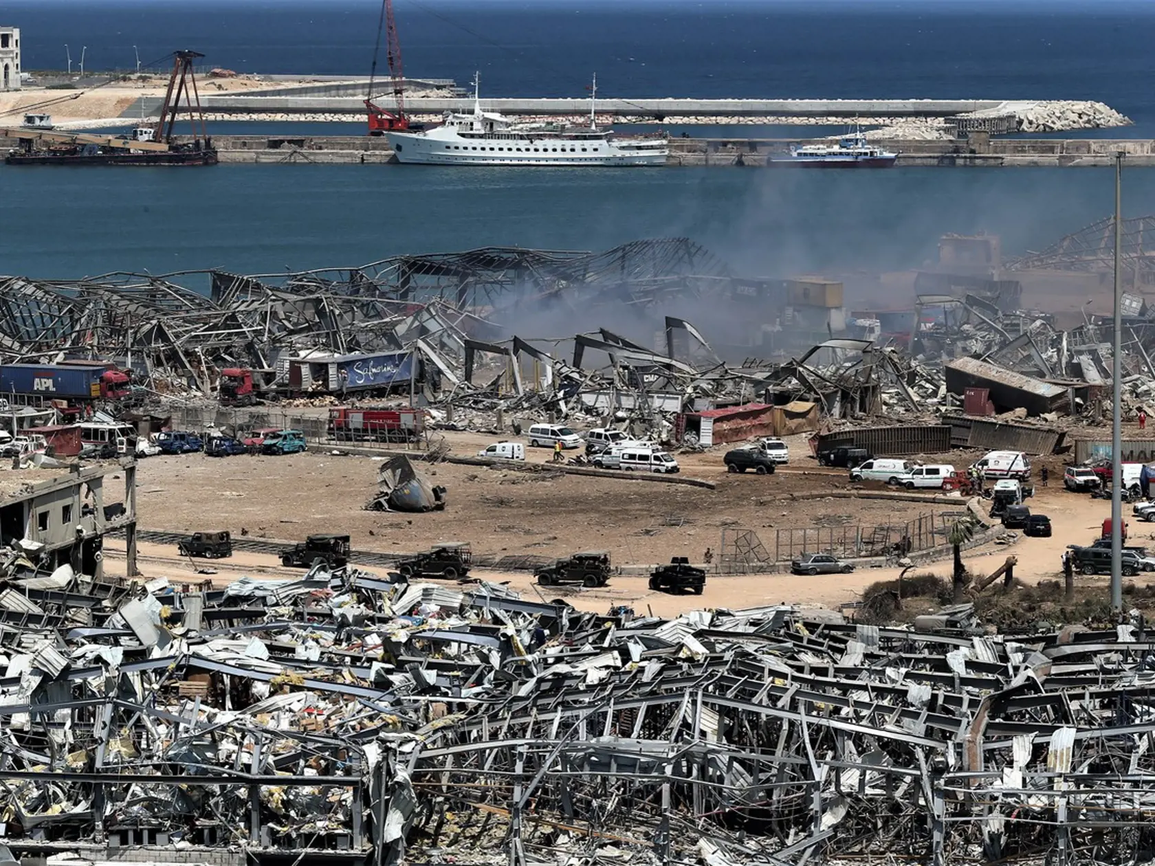 APOKALYPTICKÉ FOTO V Bejrúte explodovali tony vysoko výbušného priemyselného hnojiva.
