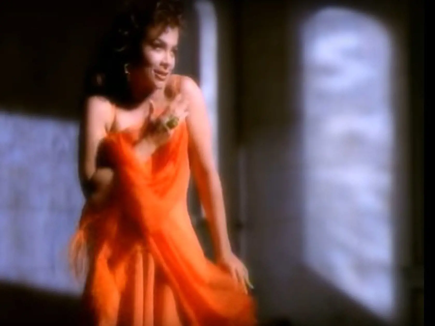 Paula Abdul v klipe k pesničke Rush, Rush.