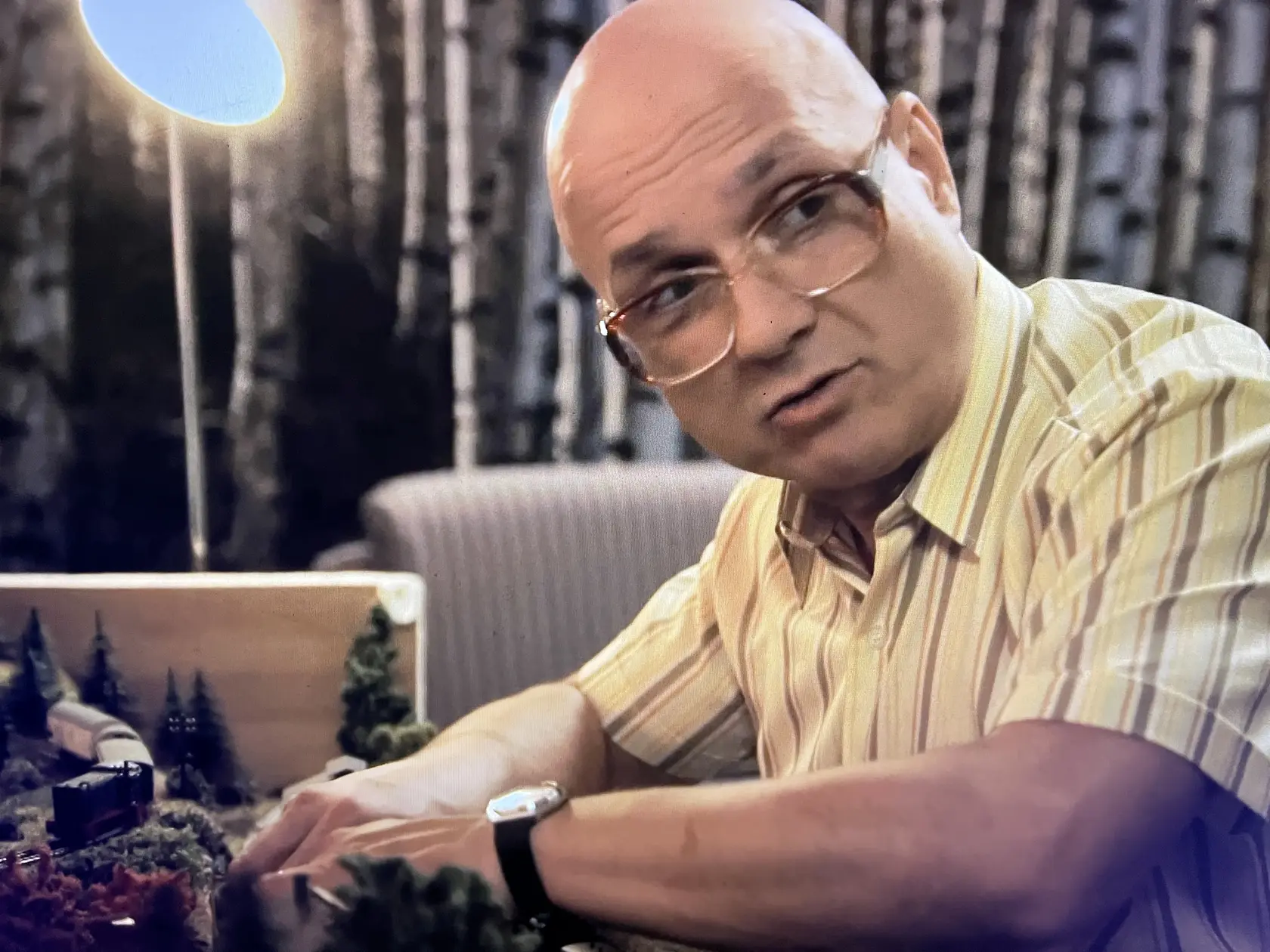 Kristián Macháček v seriáli Sľub. Filmovanie ho natoľko očarilo, že ho hodlá vymeniť za modeling, ktorému sa doteraz venoval.
