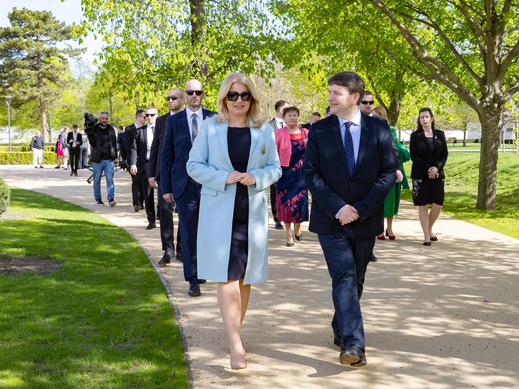 Prezidentka Slovenskej republiky Zuzana Čaputová otvorila za prítomnosti pozvaných hostí Grasalkovičovu záhradu po revitalizácii.