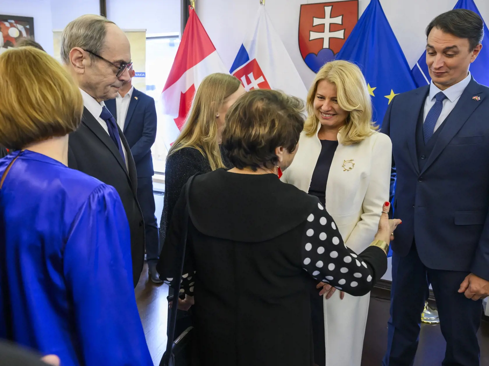 Na snímke druhá sprava prezidentka SR Zuzana Čaputová a jej partner Juraj Rizman počas stretnutia s krajskou komunitou za účasti členov Skupiny priateľstva parlamentu Kanady na Veľvyslanectve SR v Ottawe 30. januára 2024.