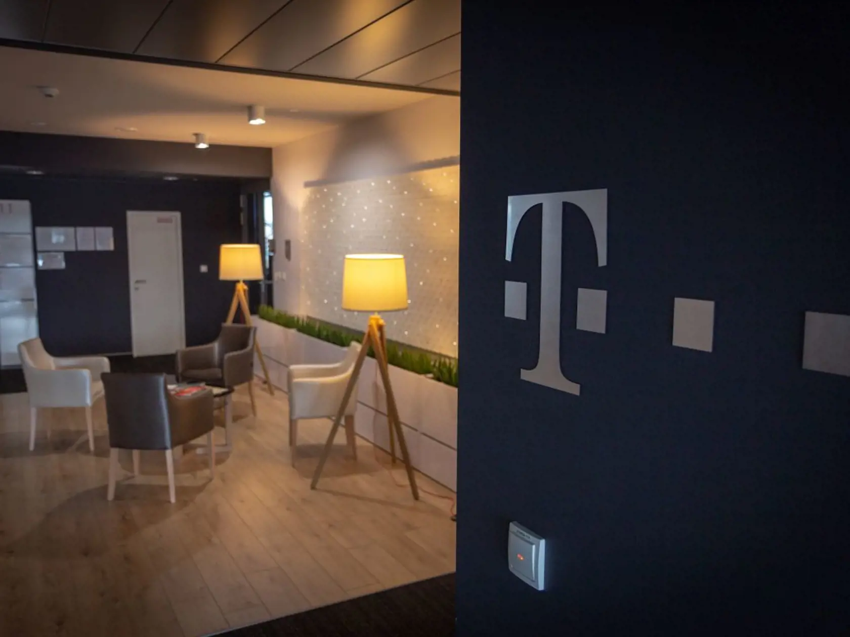 Hovorca Slovak Telekom Michal Korec: Túto tému sme zaregistrovali a s vysielateľmi o nej rokujeme.