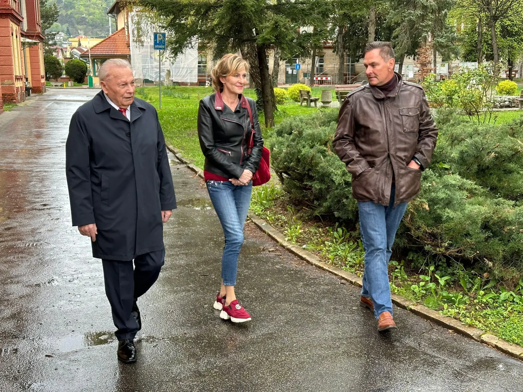 Bývalý prezident SR Rudolf Schuster bol odvoliť o 9:00 v priestoroch Univerzity veterinárneho lekárstva a farmácie v Košiciach.