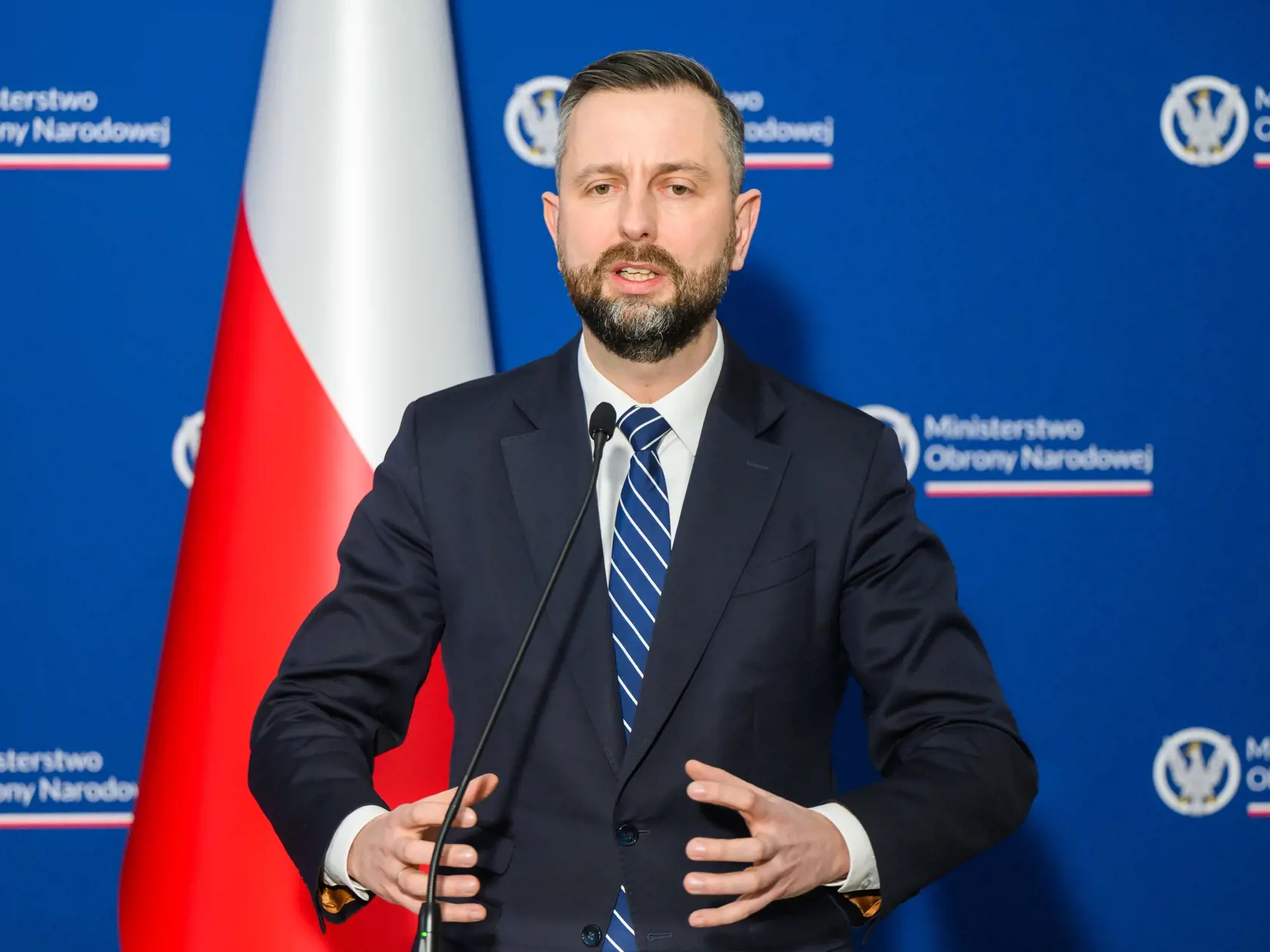 Na snímke  poľský minister obrany Wladyslaw Kosiniak-Kamysz počas tlačovej konferencie po stretnutia s rezortným kolegom vicepremiérom a ministrom obrany SR Robertom Kaliňákom (Smer-SD) vo Varšave 24. februára 2025. FOTO TASR - Jaroslav Novák