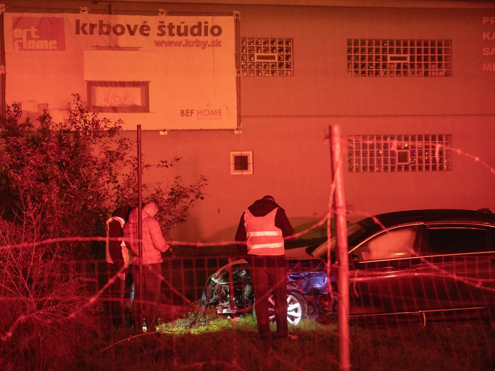 Na snímke je dopravná nehoda s predsedom parlamentu Borisom Kollárom v Bratislave.