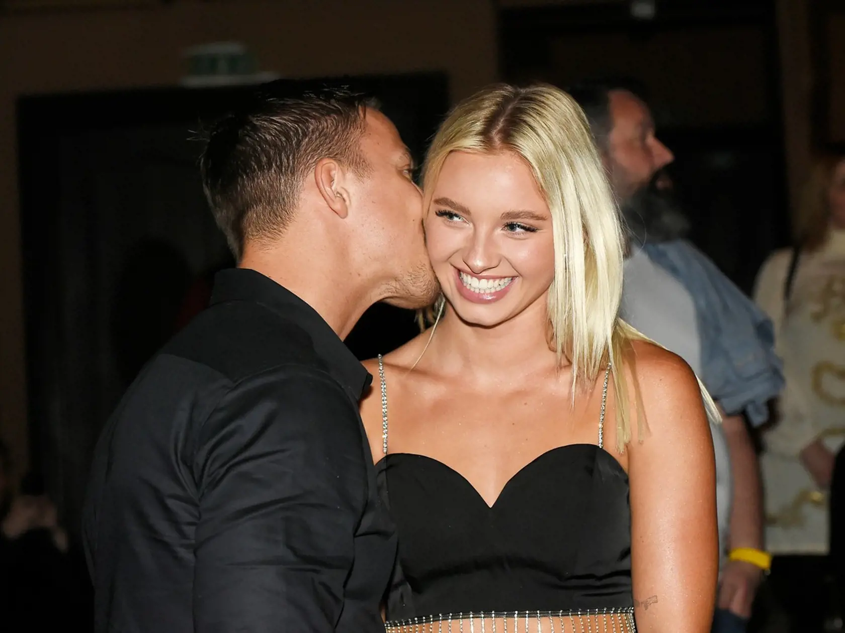 Kryštof a Denisa na nedávnej premiére druhej série seriálu o Ivete Bartošovej v Prahe.
