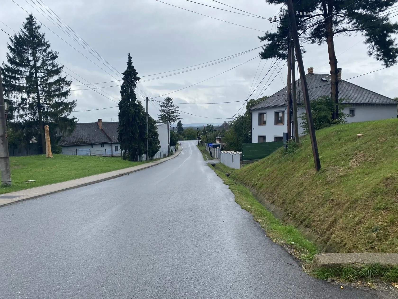 Obec Žehňa leží 15 km od Prešova.