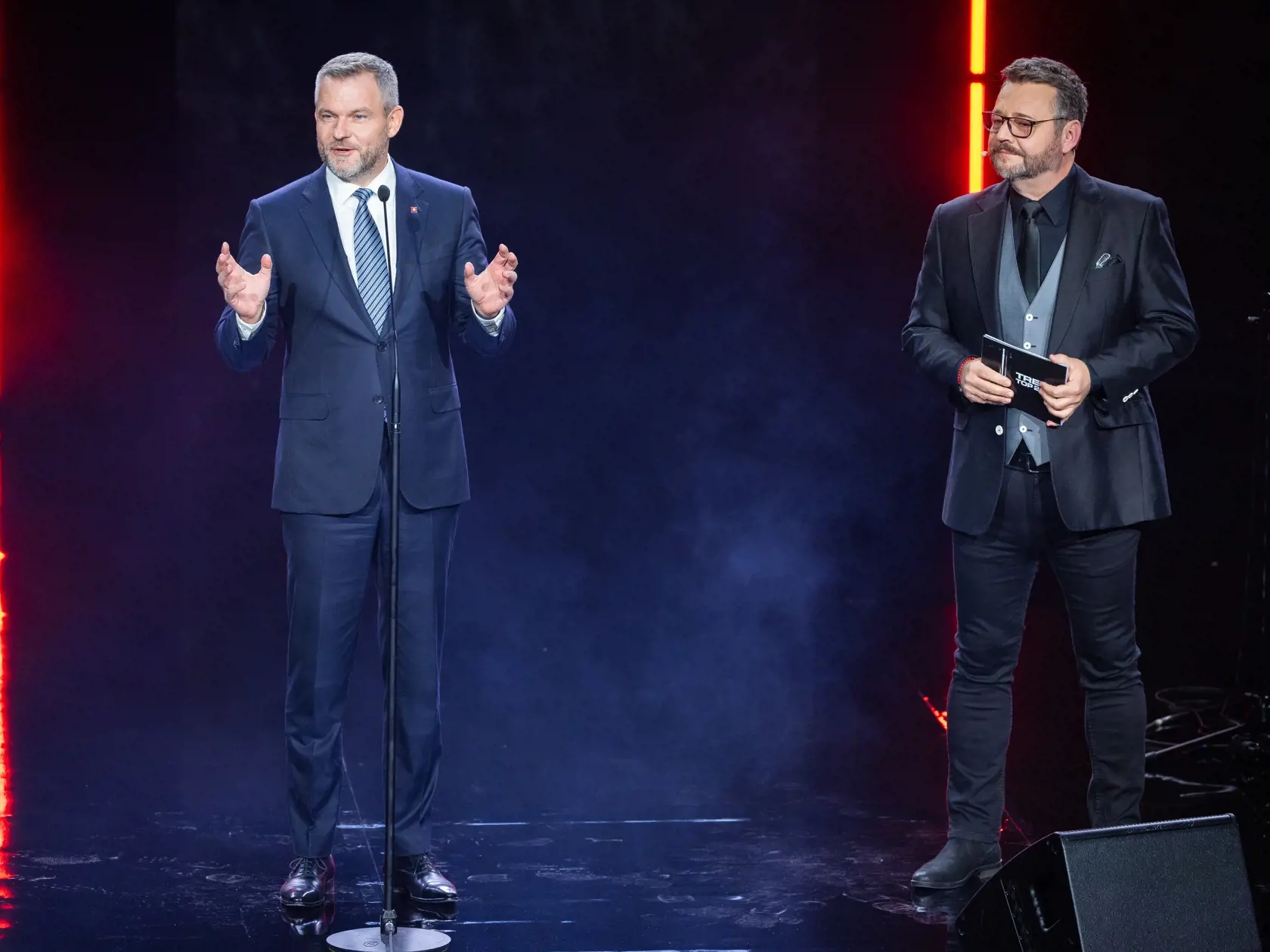 Odovzdávanie ocenení TREND TOP 2024. Na snímke prezident Slovenskej republiky Peter Pellegrini a moderátor Michal Hudák.
