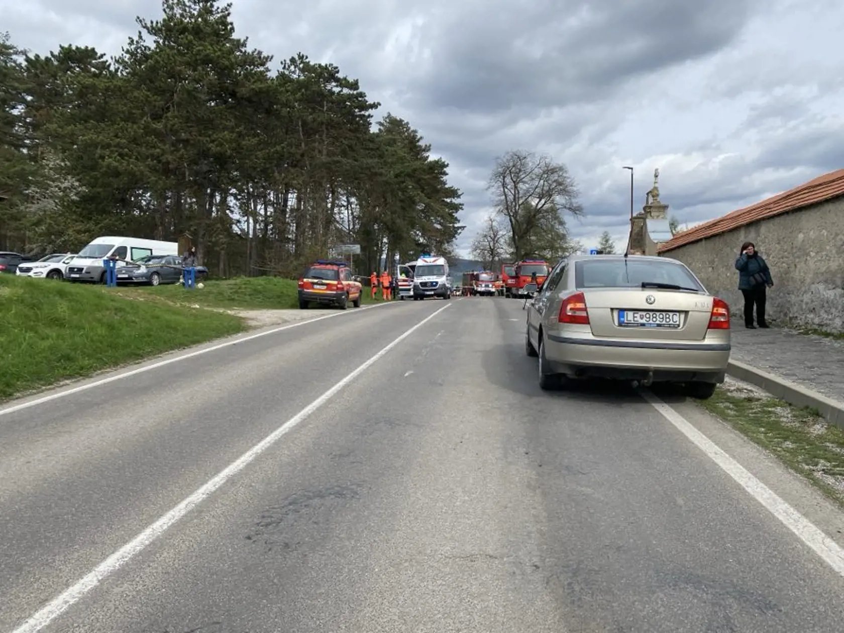 Po nehode autobusu v Spišskom Podhradí evidujú mŕtvych aj zranených