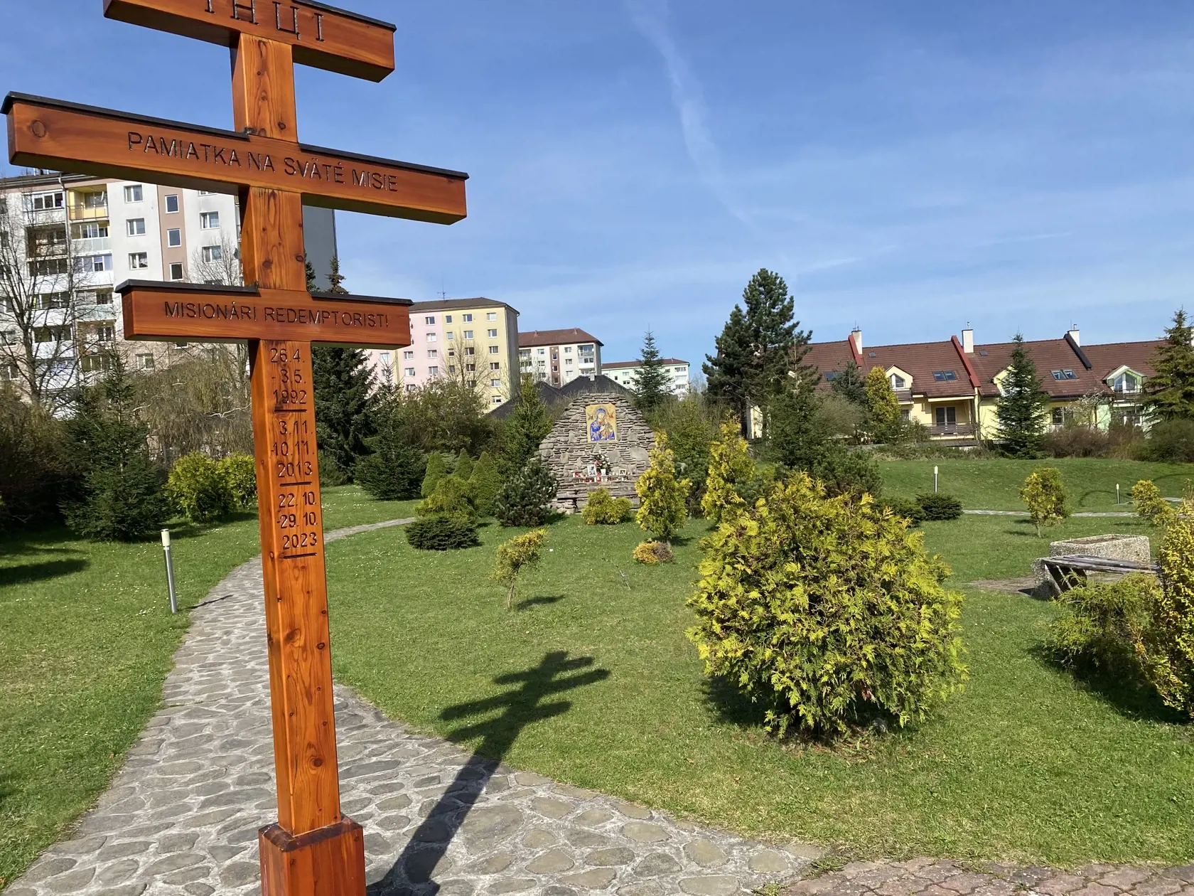 Miesto poslednej rozlúčky je stanovené v gréckokatolíckom kostole pri Kláštore Redemptoristov v Starej Ľubovni.