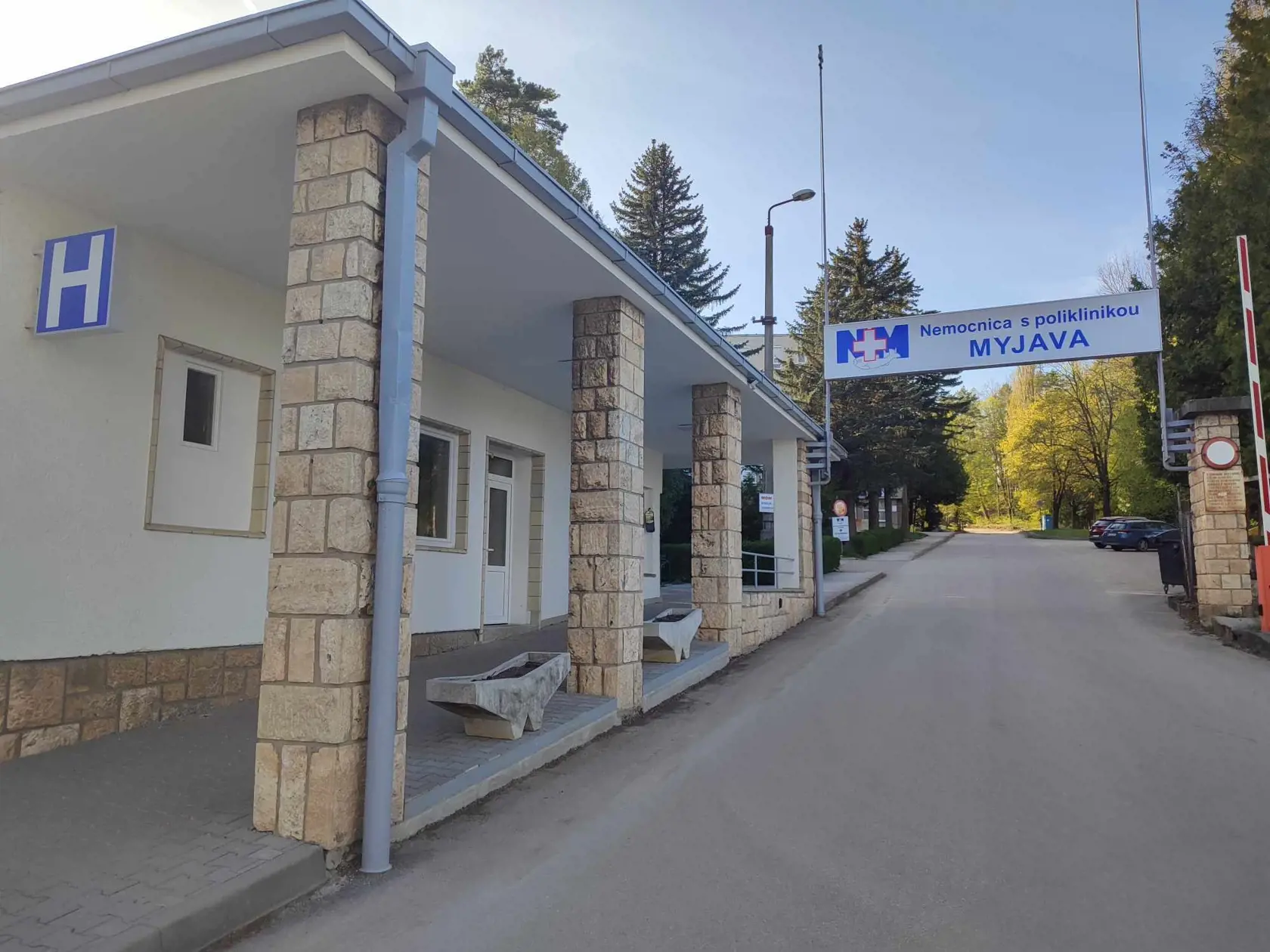 Nemocnica s Poliklinikou Myjava, kde podľa Janky pochybila primárka interného oddelenia.
