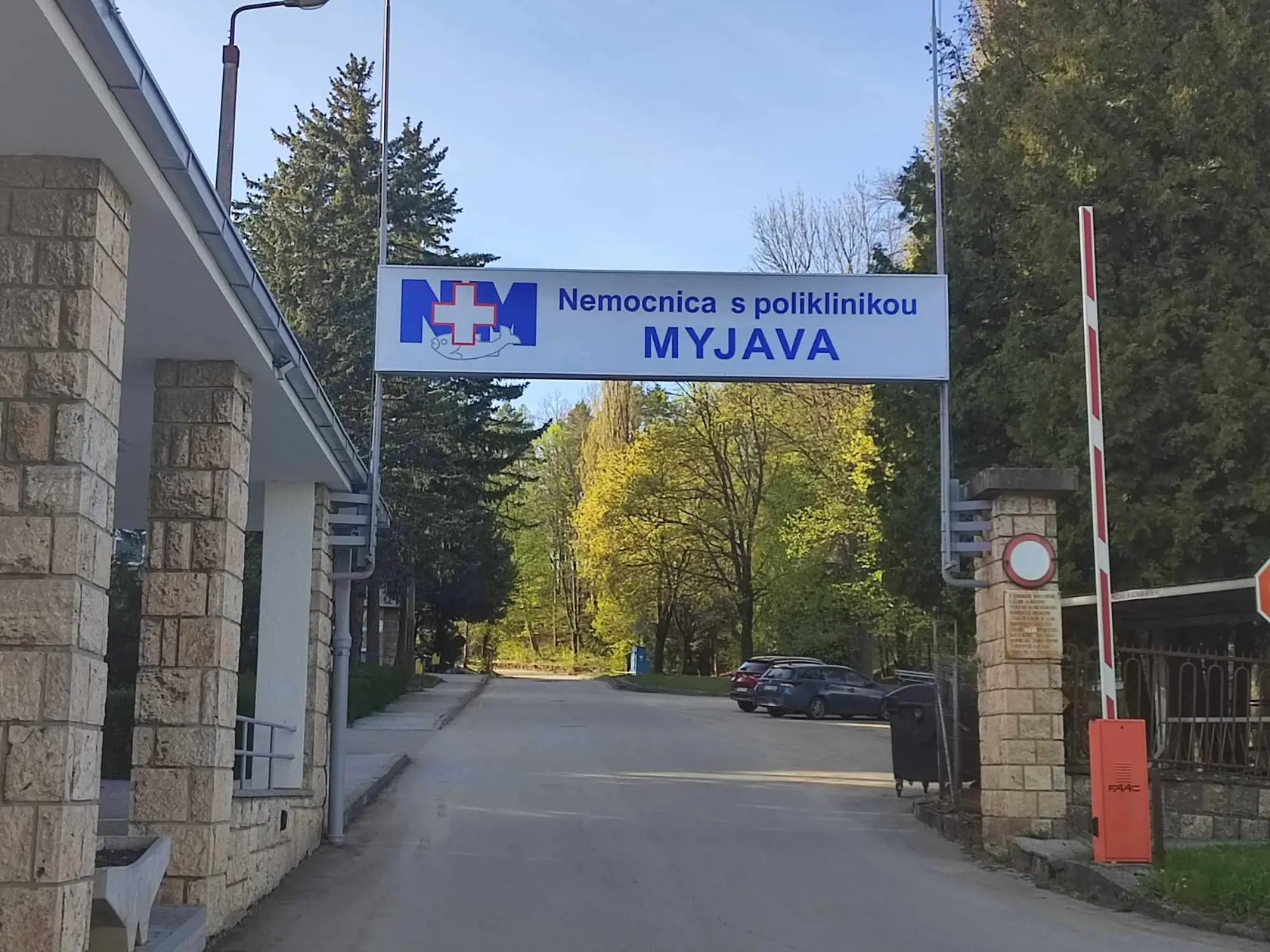 Nemocnica s Poliklinikou Myjava, kde podľa Janky pochybila primárka interného oddelenia.