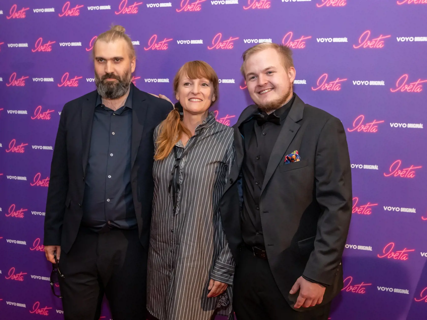 Premiéra filmu Iveta v Lucerne. Na snímke je Michal Samir, Ivana Bartošová a Artur Štaidl. 