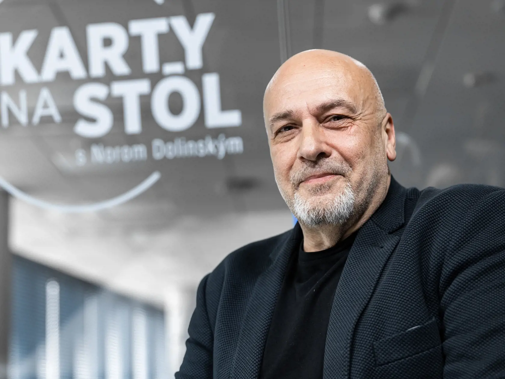 Diskusná relácia "Karty na stôl", ktorej hosťom bol Henry Tóth.