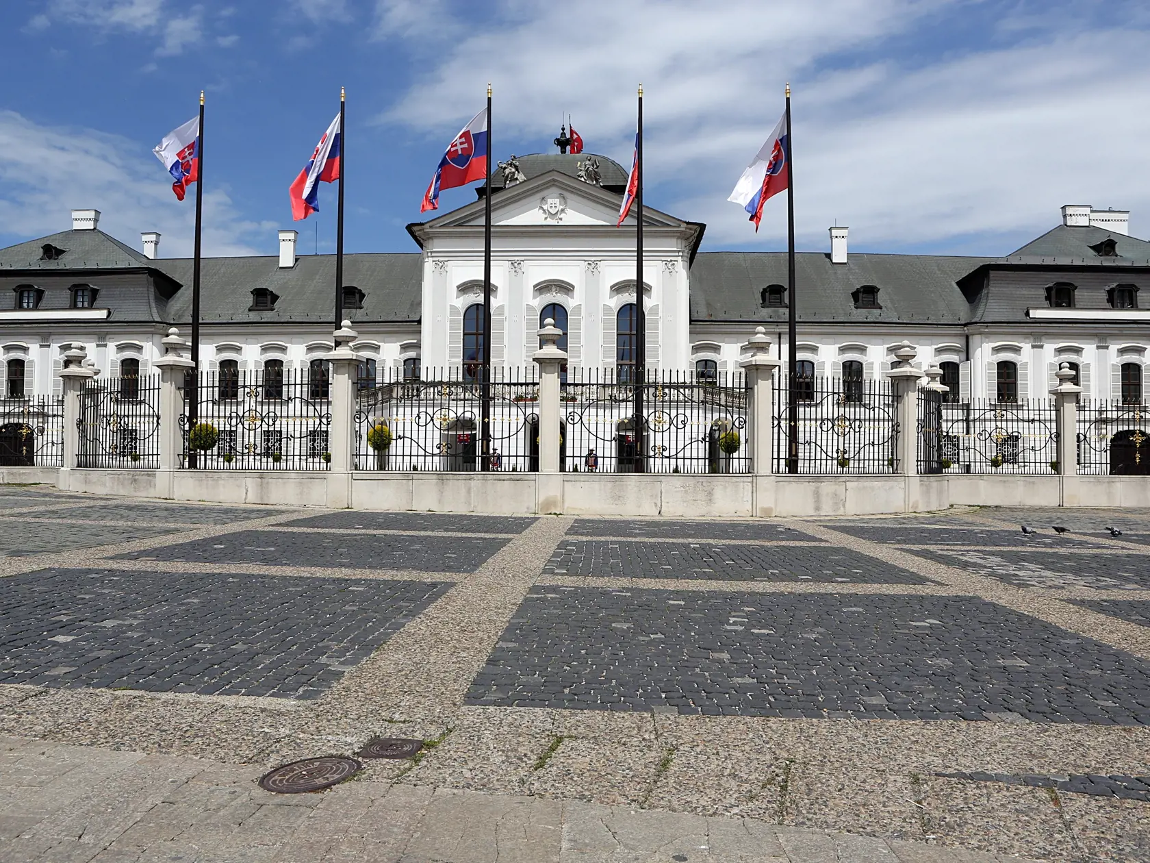 Prezidentský palác bude už o pár mesiacov sídlom nového prezidenta Petra Pellegriniho.