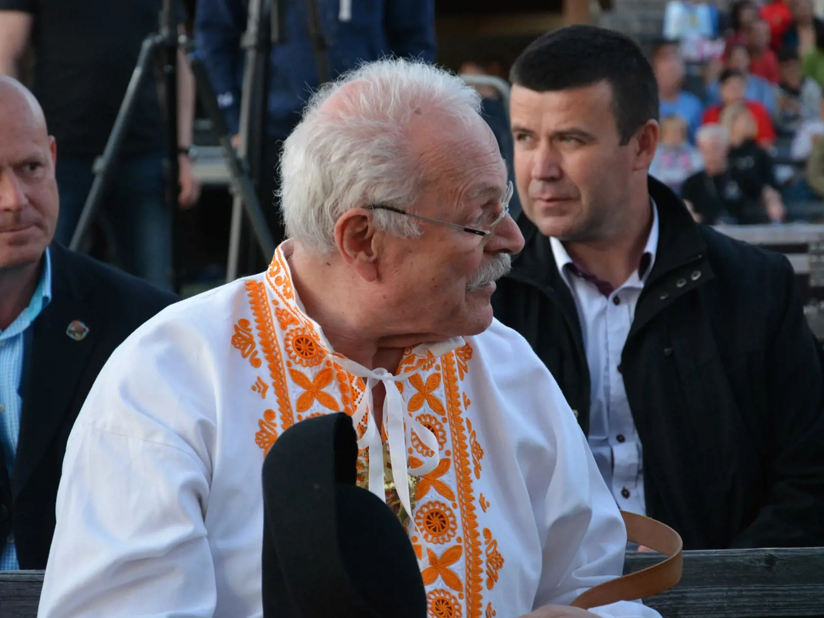 Folklórny festival vo Východnej odštartoval už po 65.krát. Festival odštartovalo famózne predstavenie Lúčnice v duchu spomienky na Štefana Nosáľa! Zavítala aj Zuzana Čaputová!