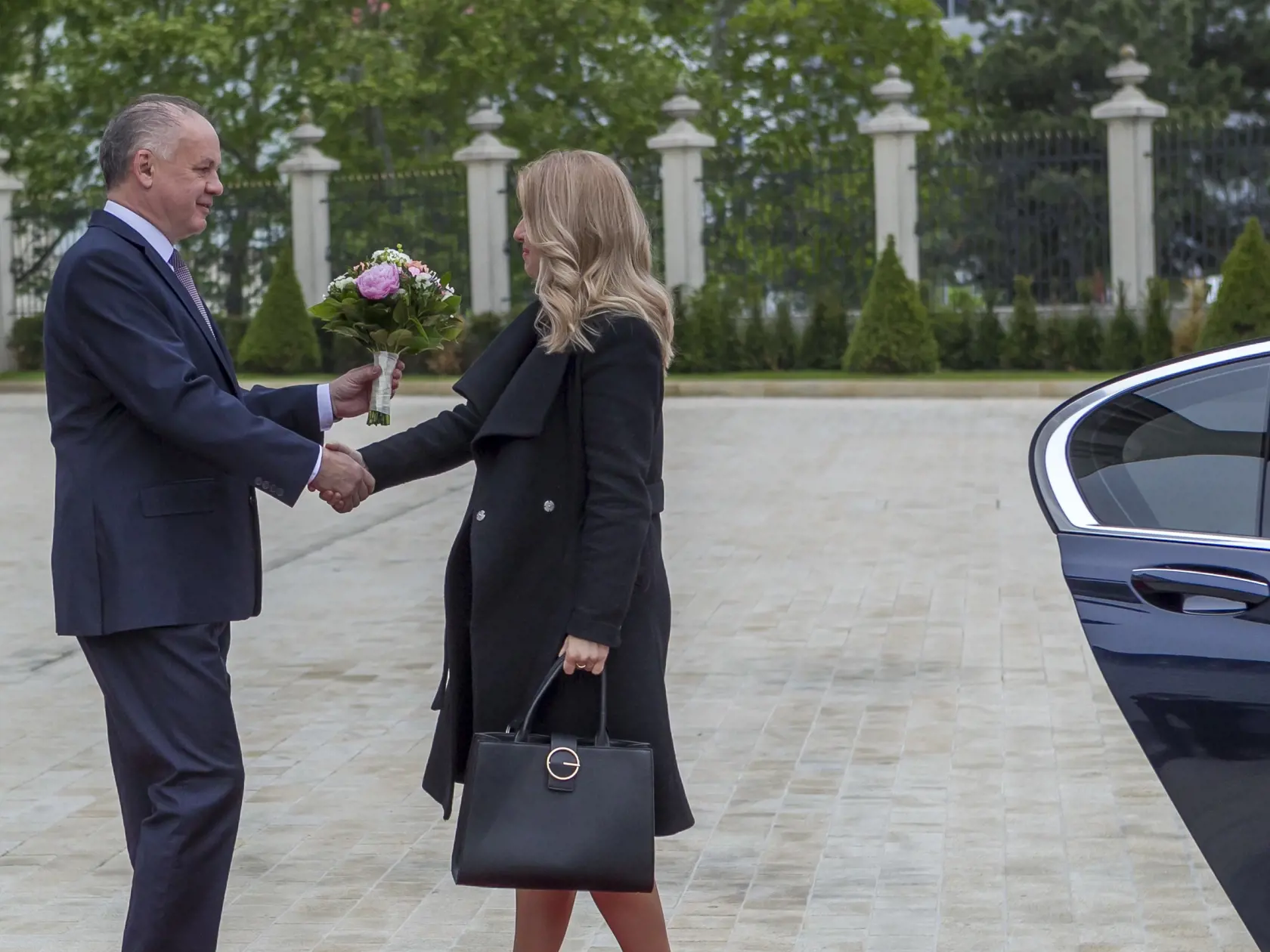 Prezident Andrej Kiska oficiálne prijal v Prezidentskom paláci novozvolenú prezidentku Zuzanu Čaputovú.