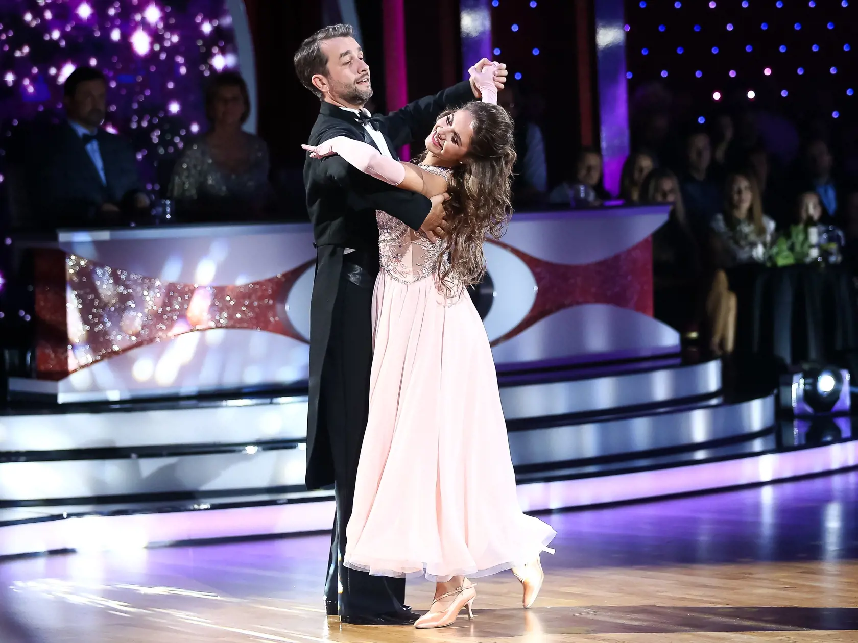 5.kolo tanečnej súťaže celebrít Lets Dance vysielané naživo z Bratislavskej Incheby. Na snímke Vladimír Kobielsky a Dominika Chrapeková
